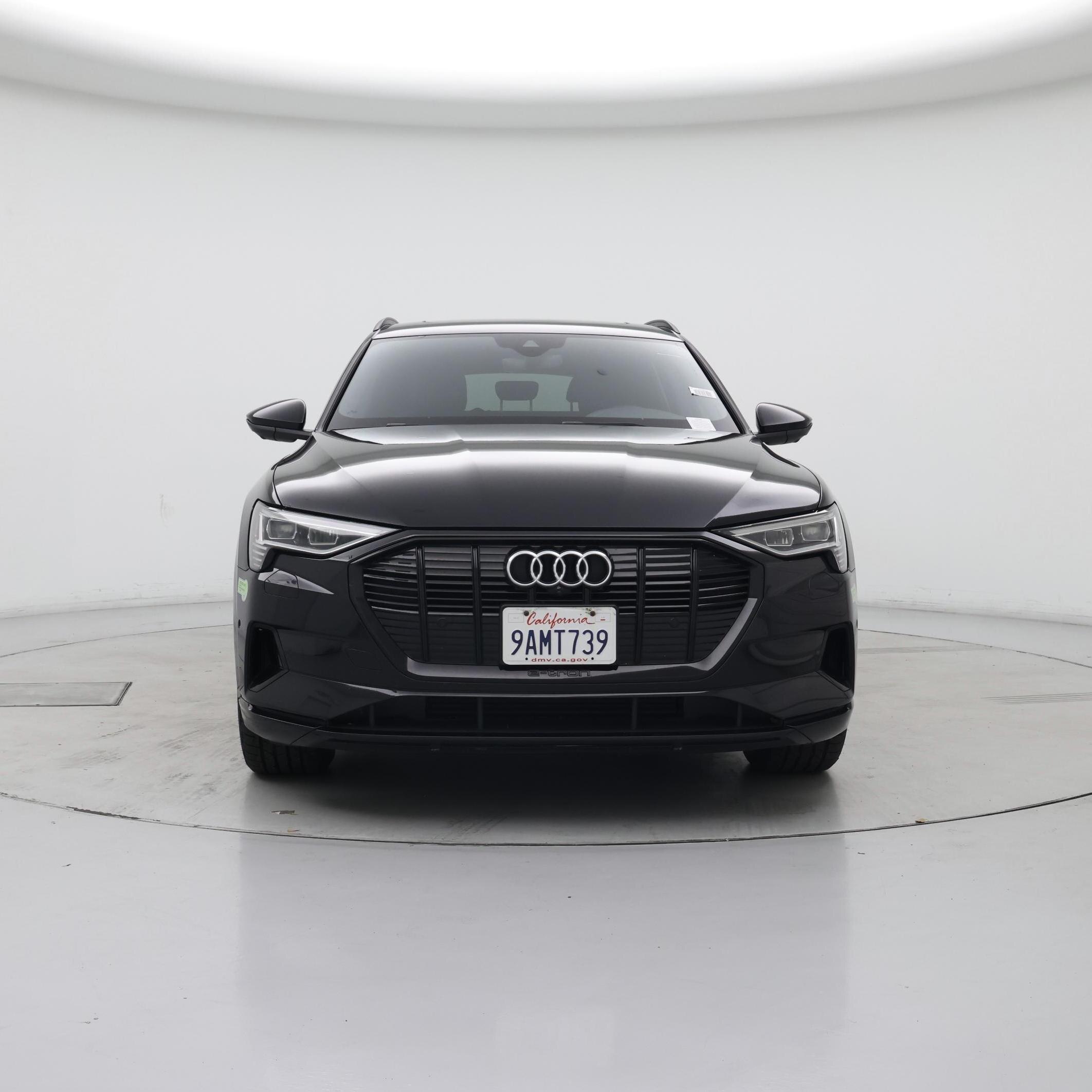 Thumbnail: 2022 Audi e-tron - 5