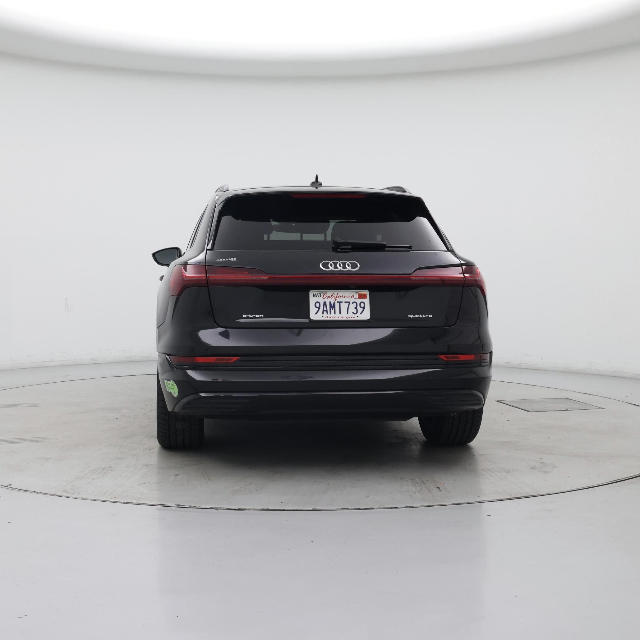 Thumbnail: 2022 Audi e-tron - 6