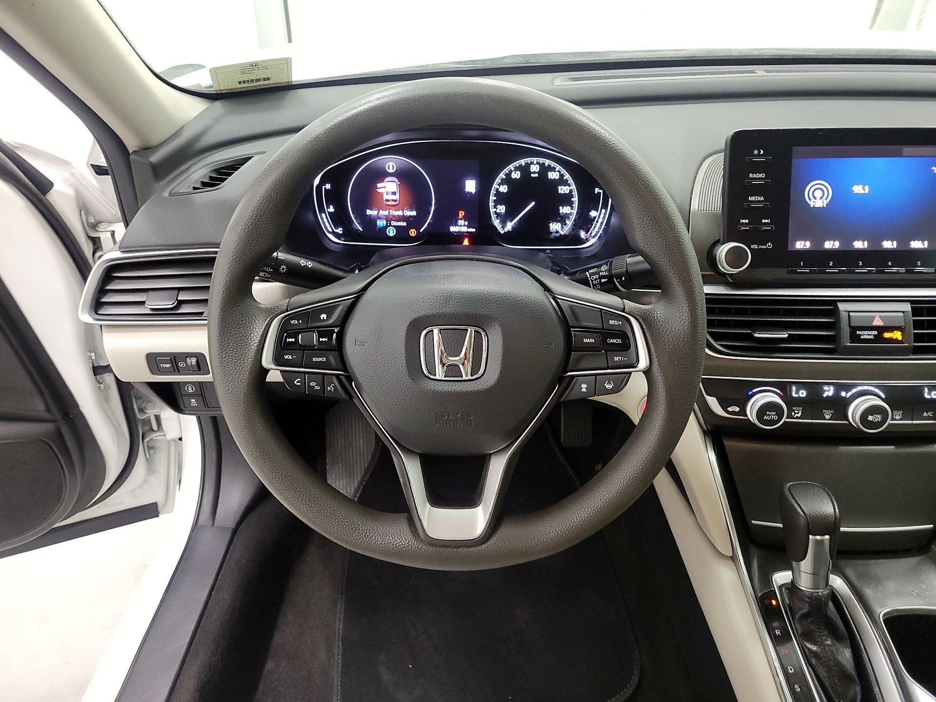 Thumbnail: 2018 Honda Accord - 10