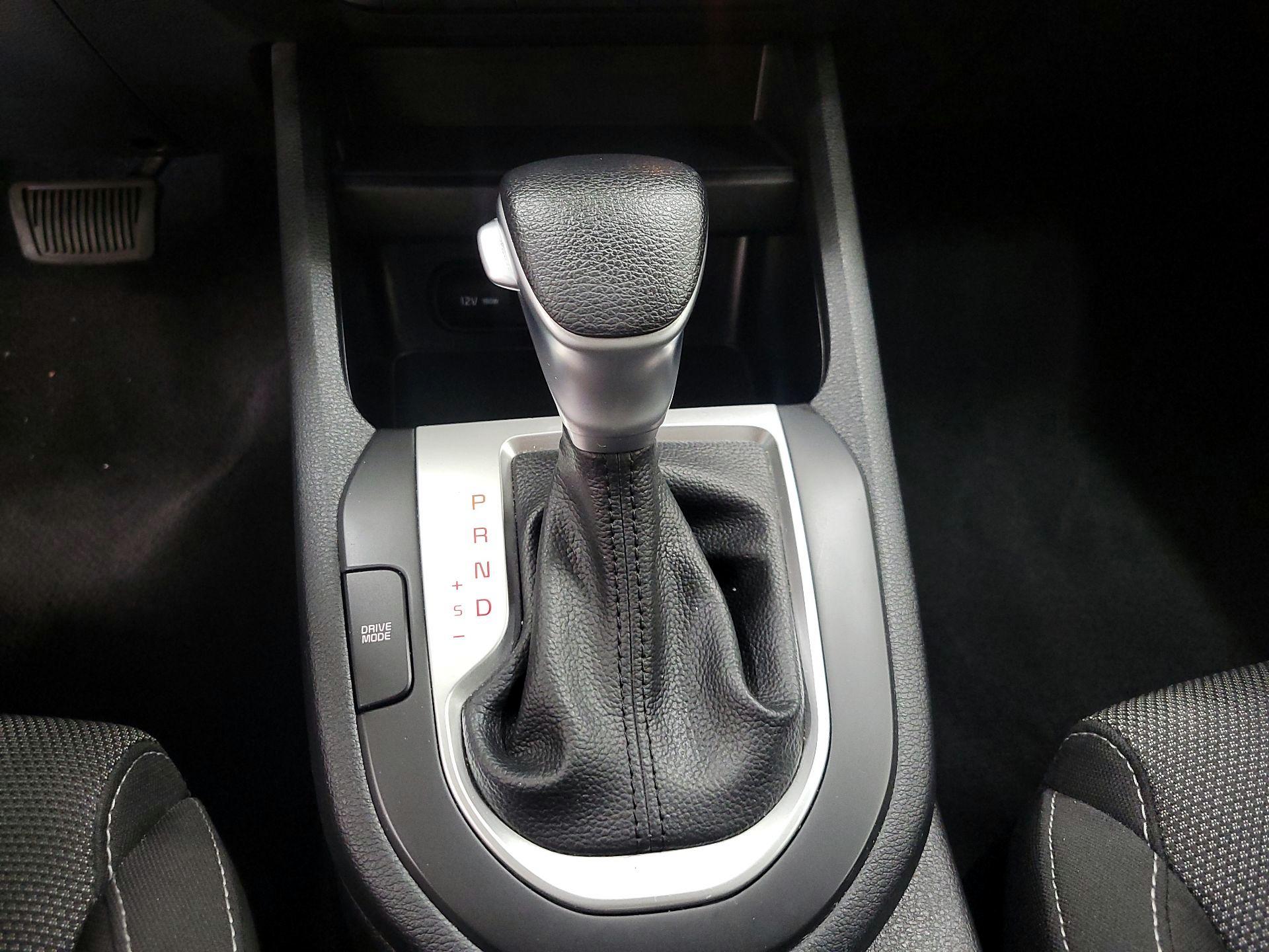 Thumbnail: 2024 Kia Forte - 17