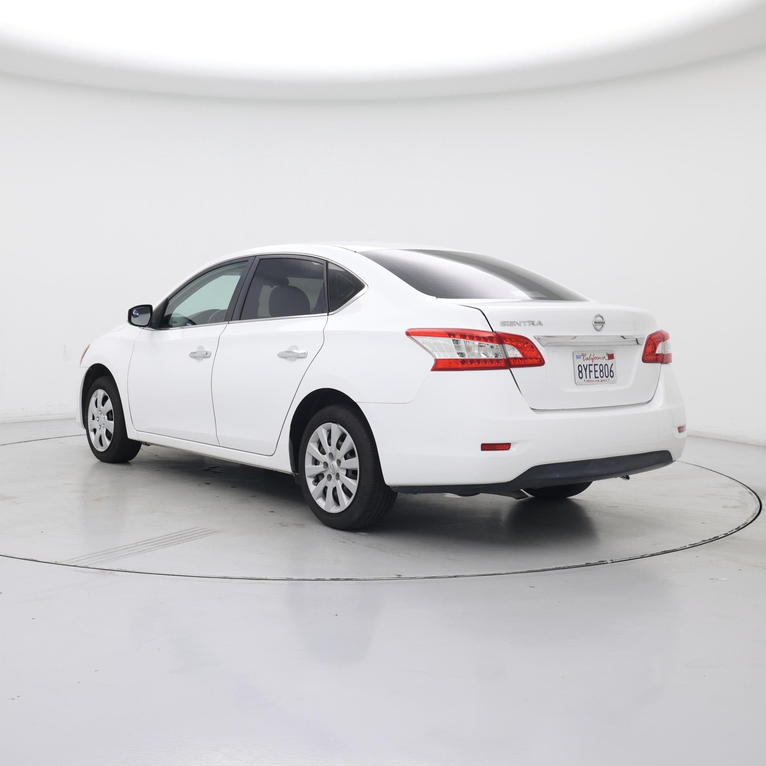 Thumbnail: 2015 Nissan Sentra - 2
