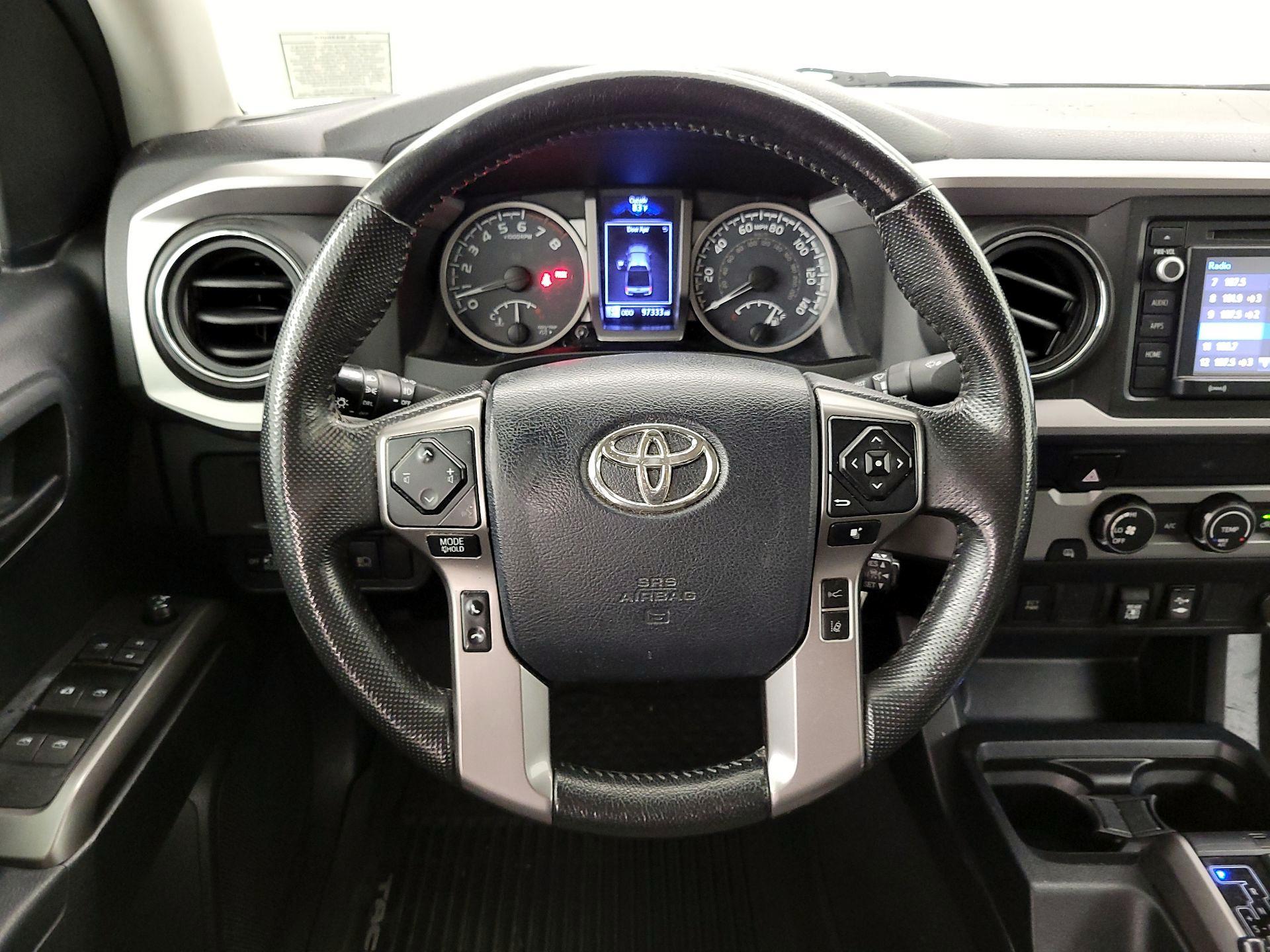 Thumbnail: 2019 Toyota Tacoma - 10