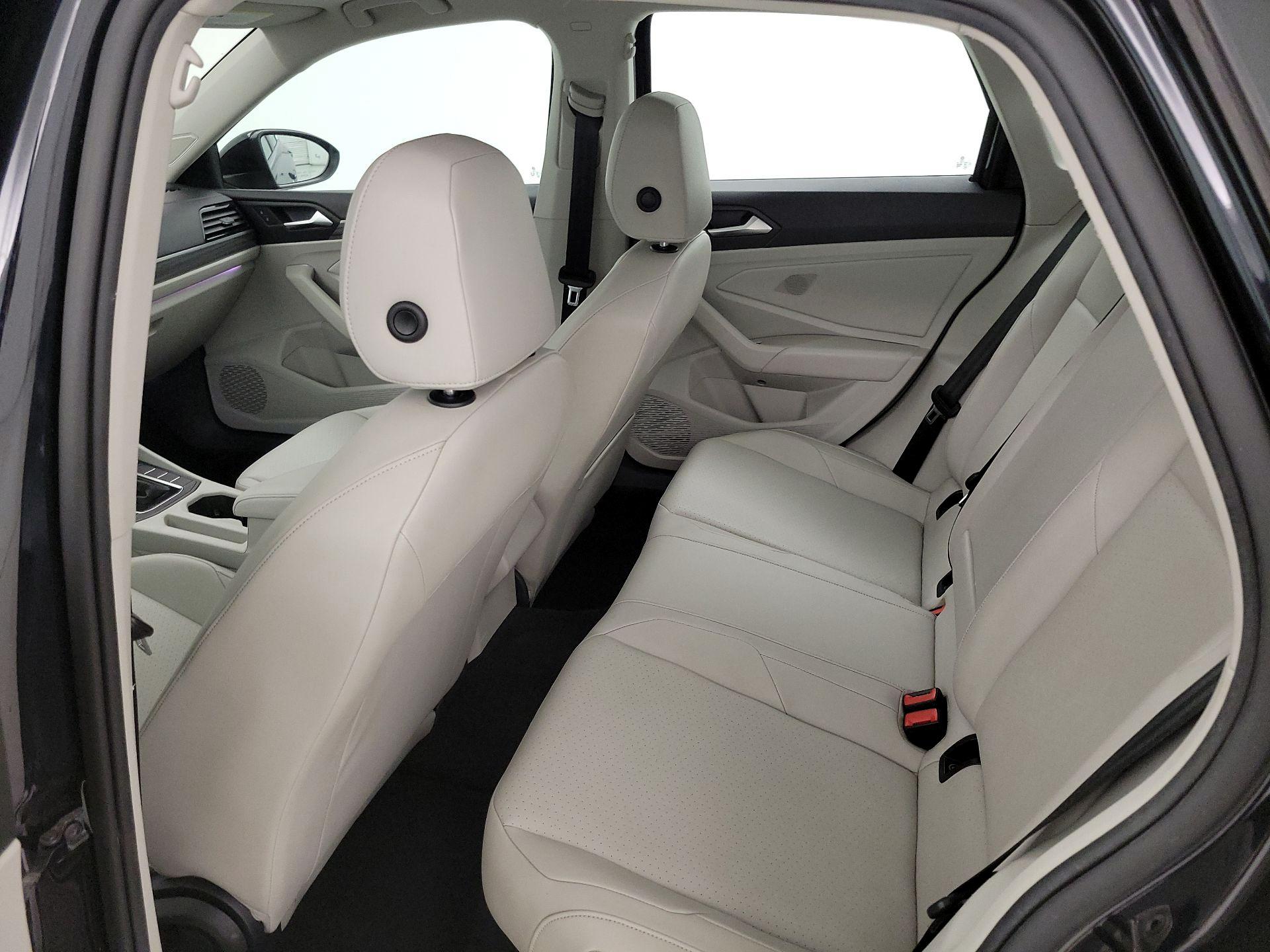Thumbnail: 2019 Volkswagen Jetta - 20