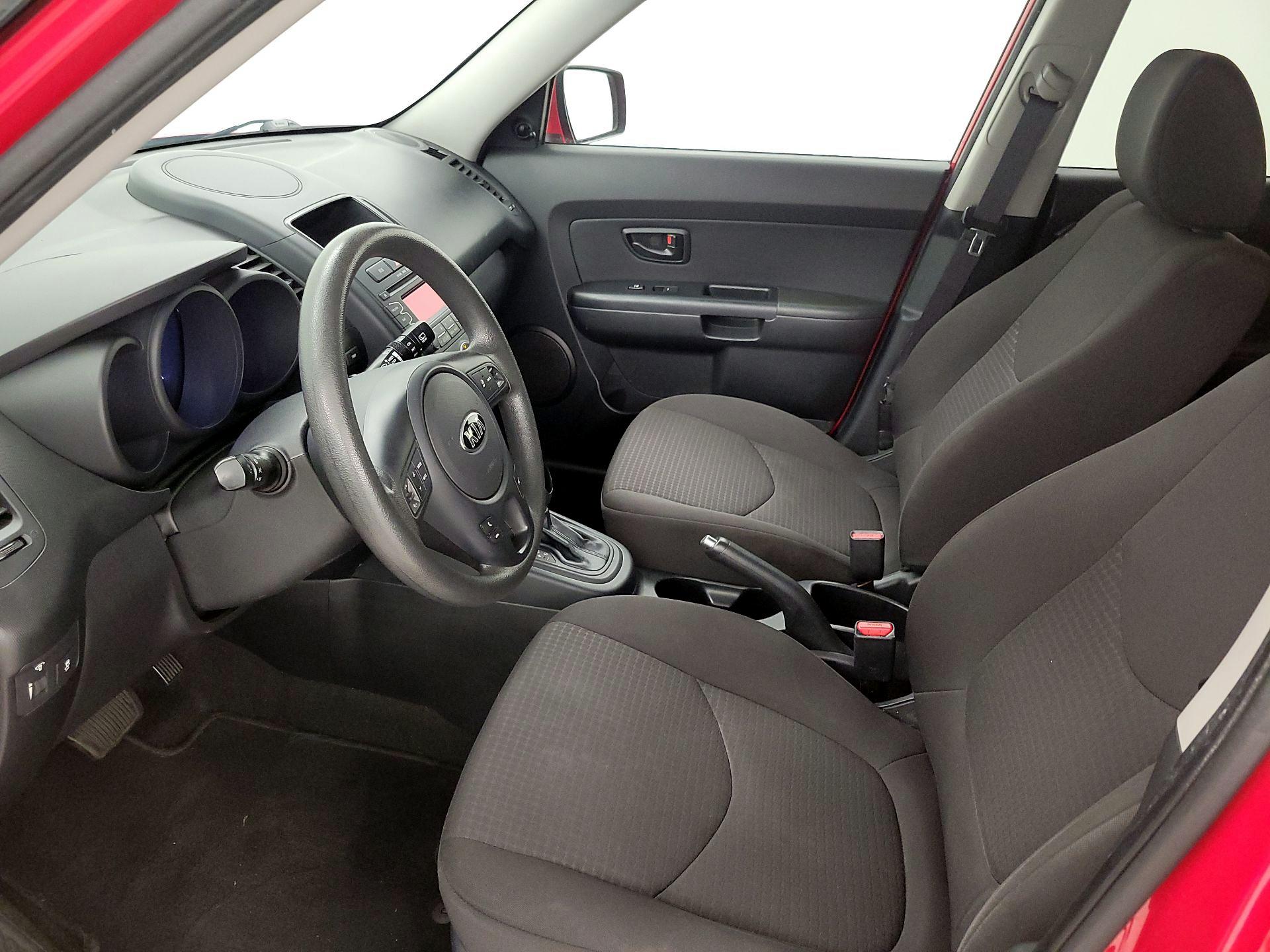 Thumbnail: 2013 Kia Soul - 11