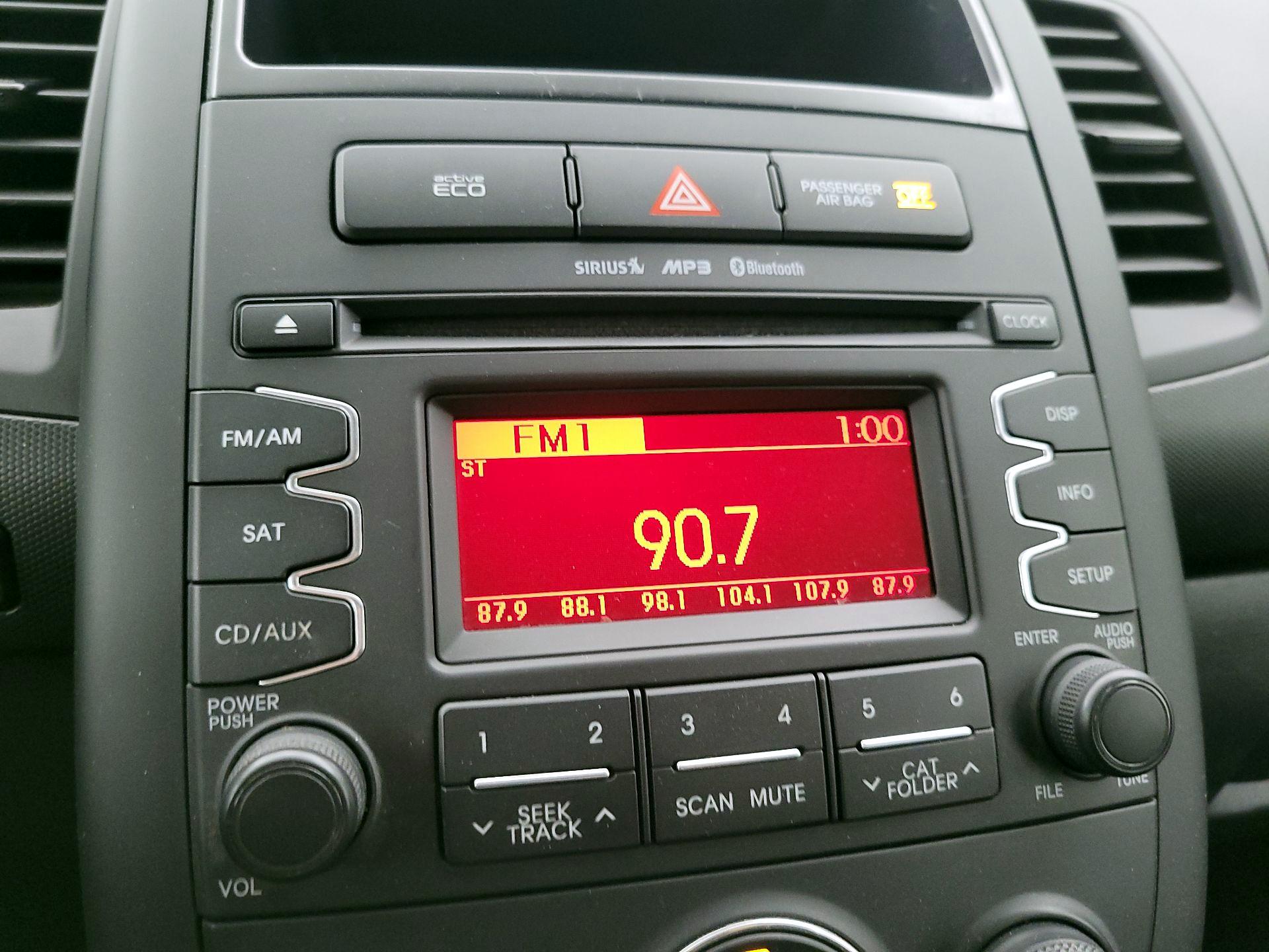 Thumbnail: 2013 Kia Soul - 14