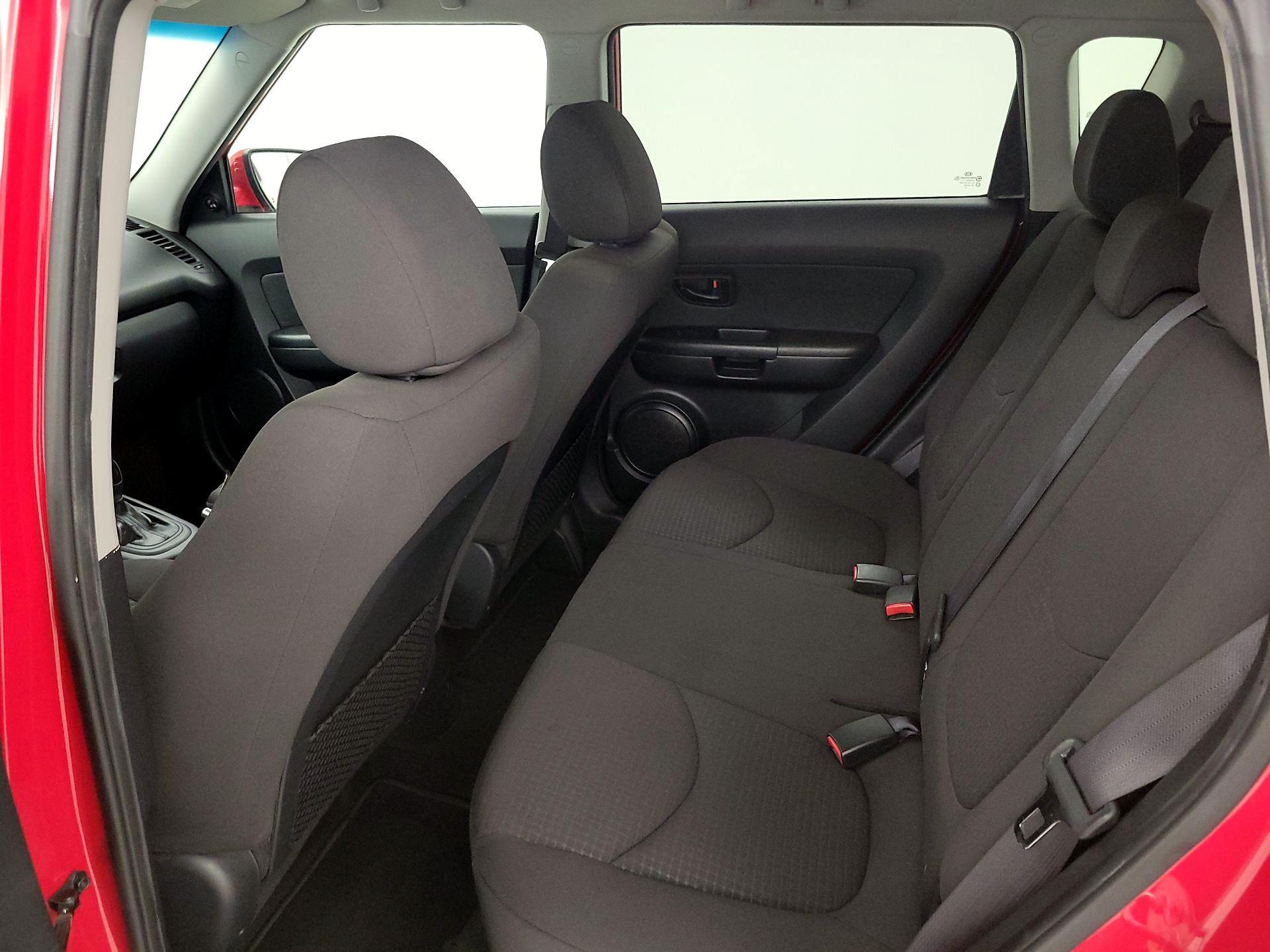 Thumbnail: 2013 Kia Soul - 18