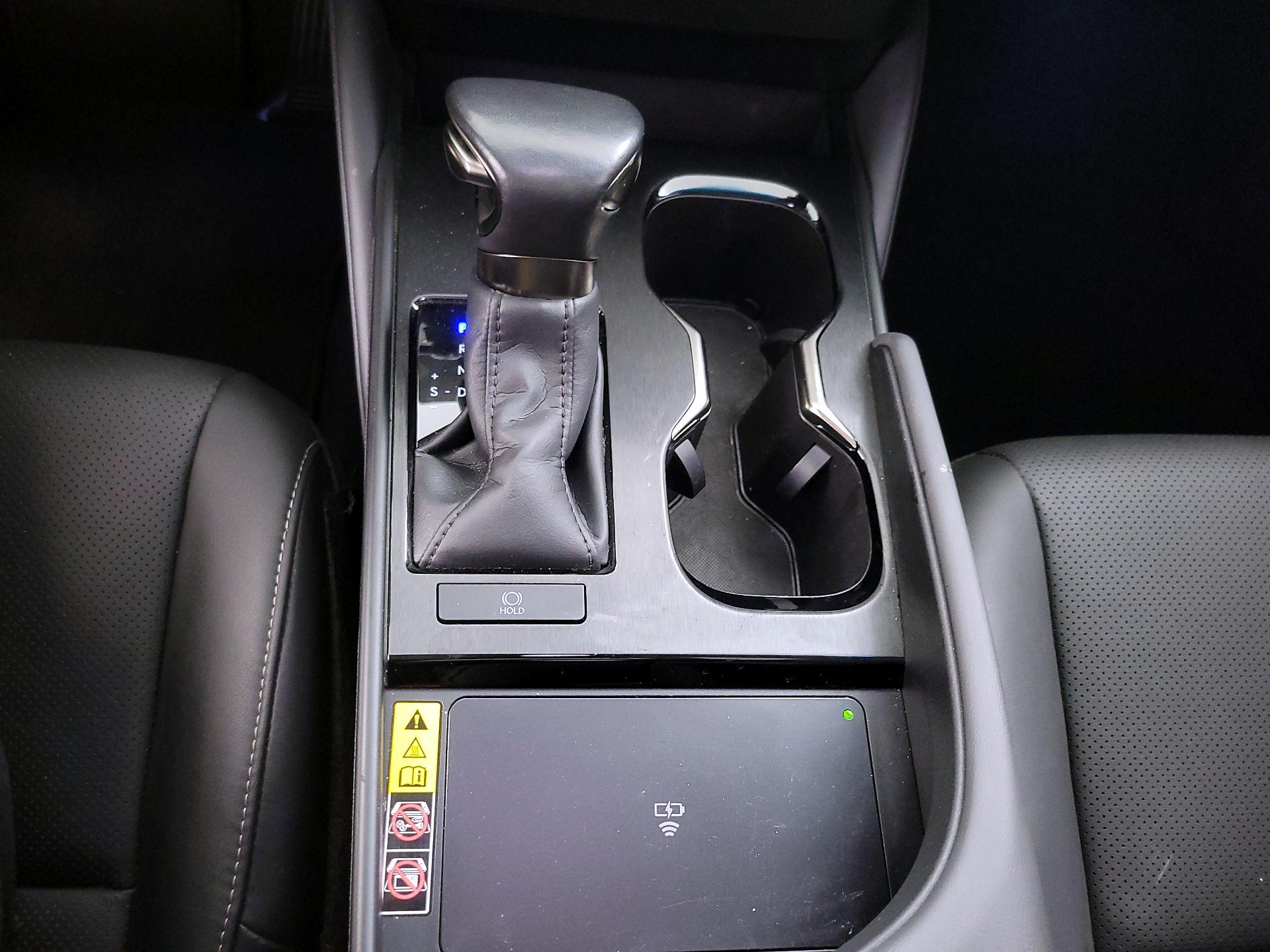 Thumbnail: 2024 Lexus ES - 17