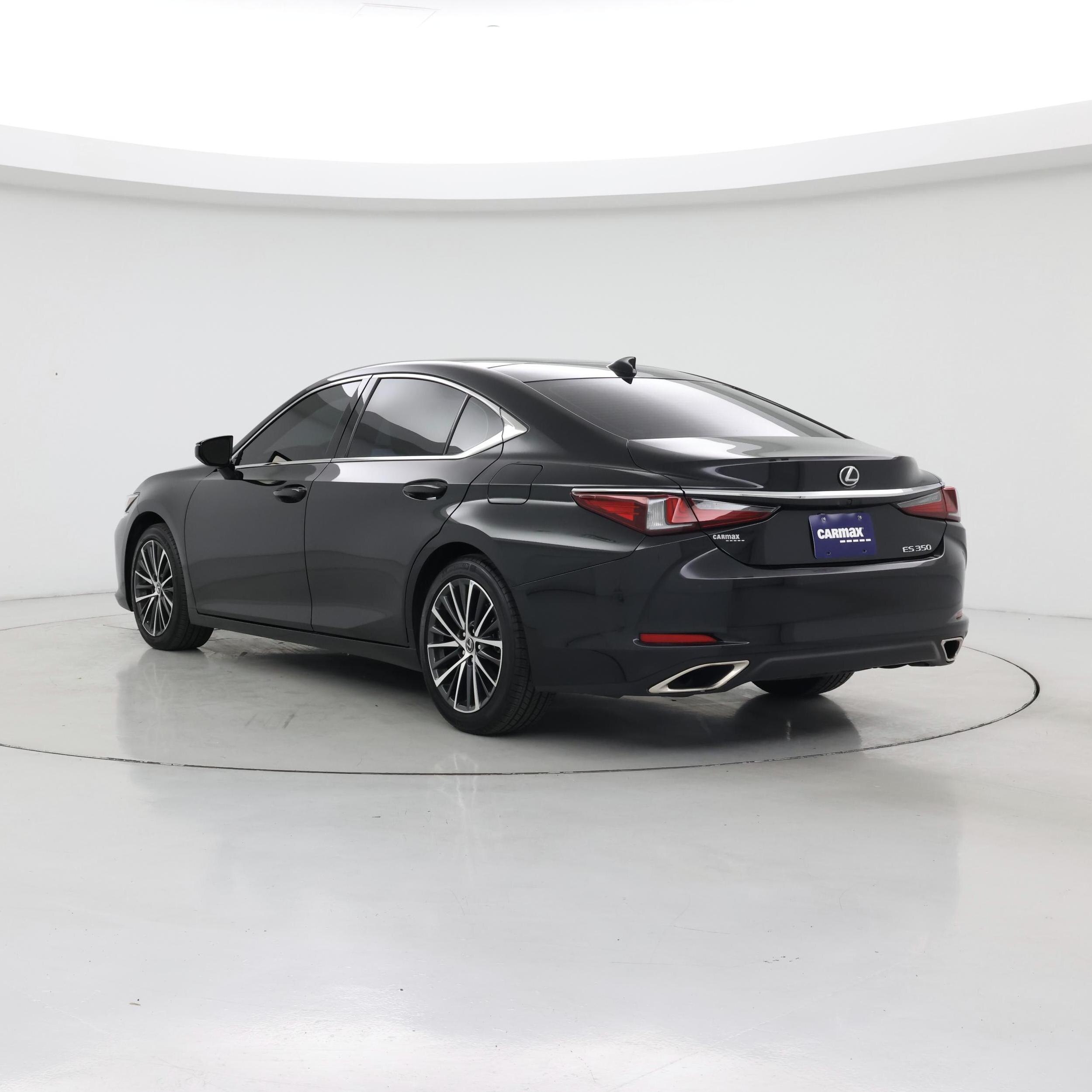 Thumbnail: 2024 Lexus ES - 2