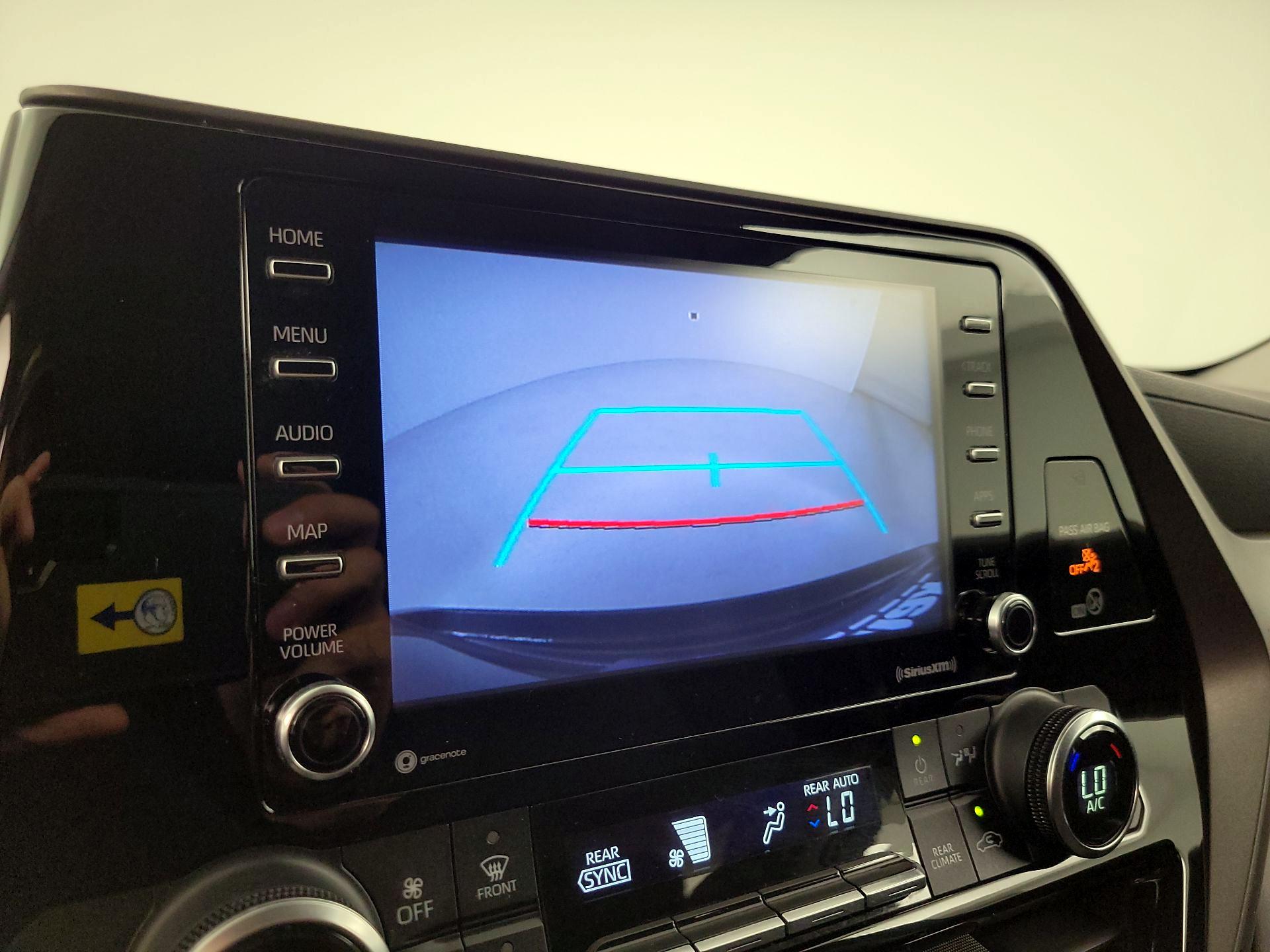 Thumbnail: 2022 Toyota Highlander - 14