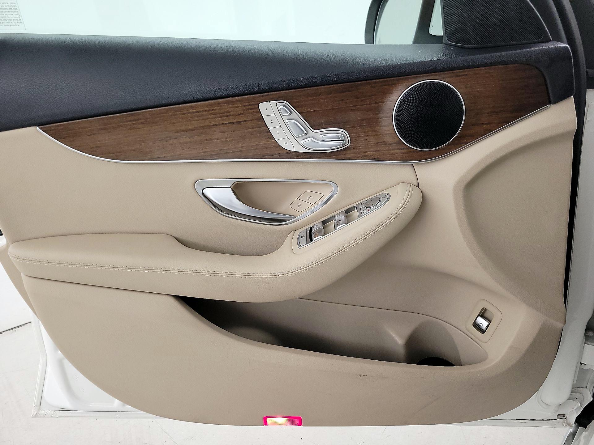 Thumbnail: 2019 Mercedes-Benz C-Class - 12