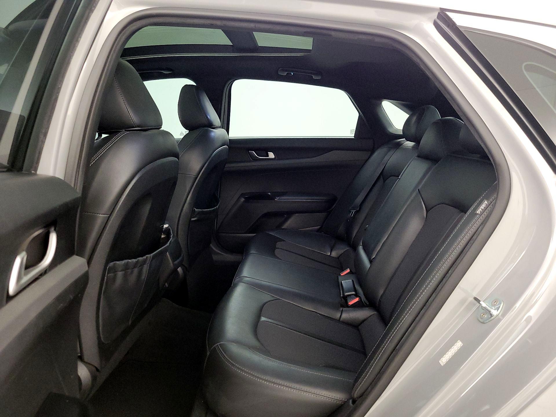 Thumbnail: 2021 Kia K5 - 20