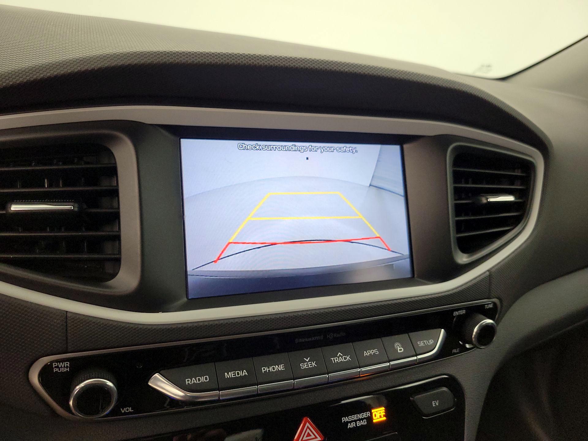 Thumbnail: 2019 Hyundai Ioniq - 14