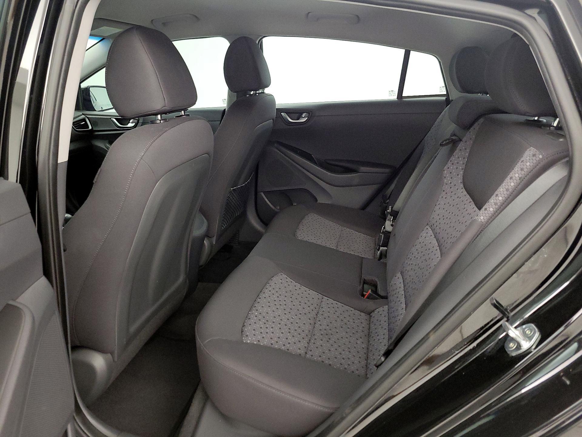 Thumbnail: 2019 Hyundai Ioniq - 19