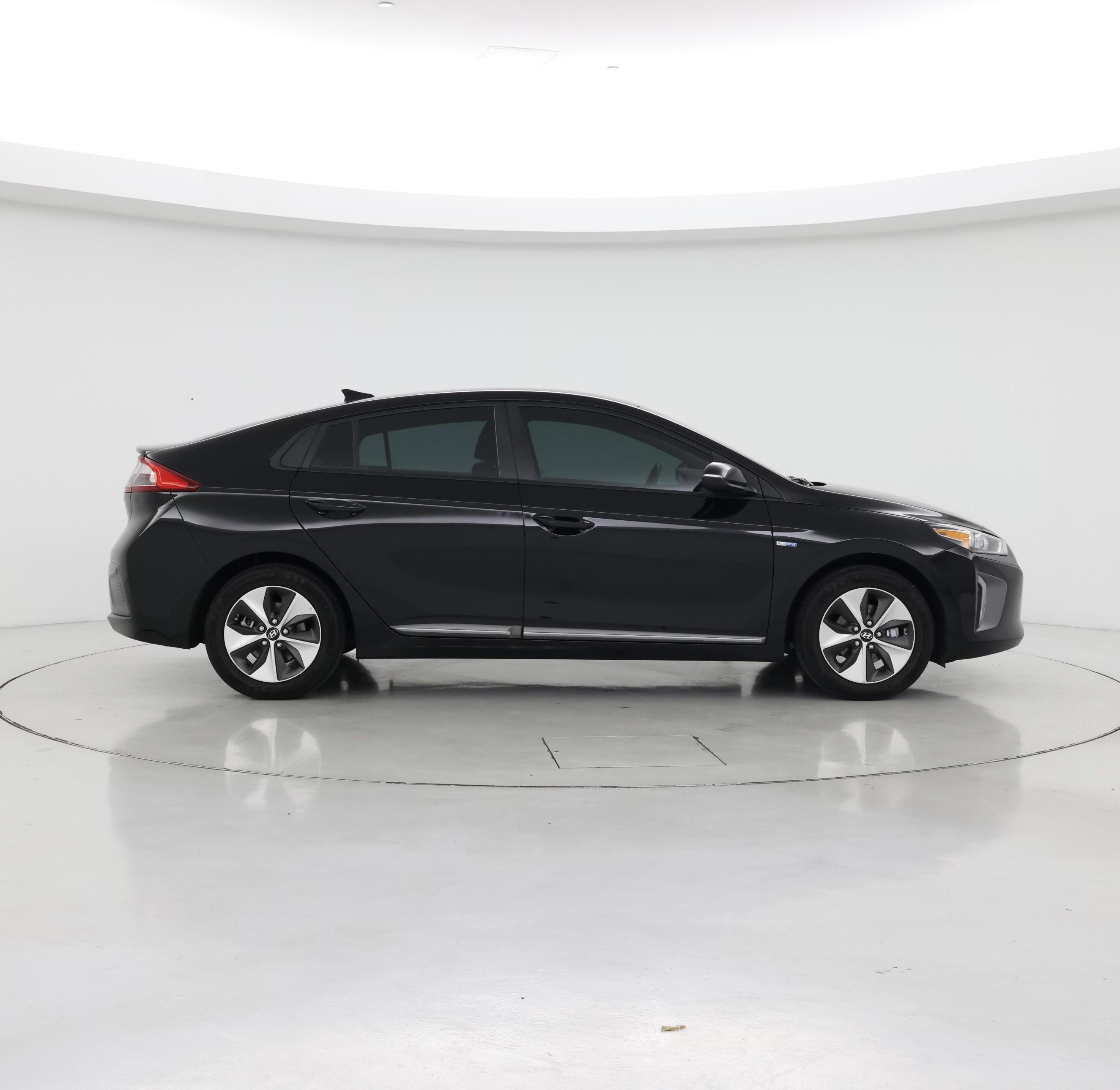 Thumbnail: 2019 Hyundai Ioniq - 7