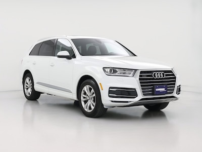 White 2019 Audi Q7 Premium