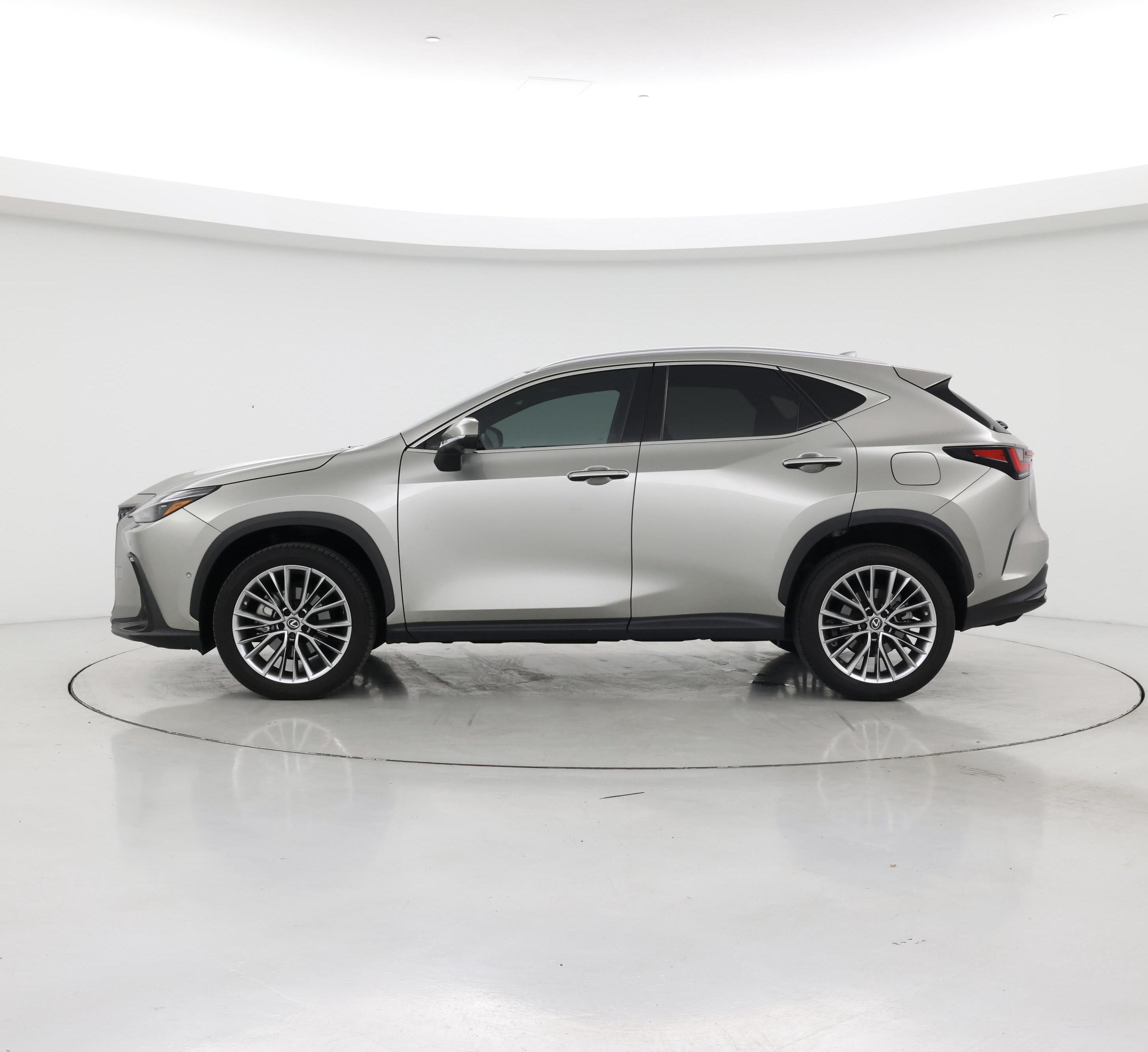Thumbnail: 2022 Lexus NX - 3