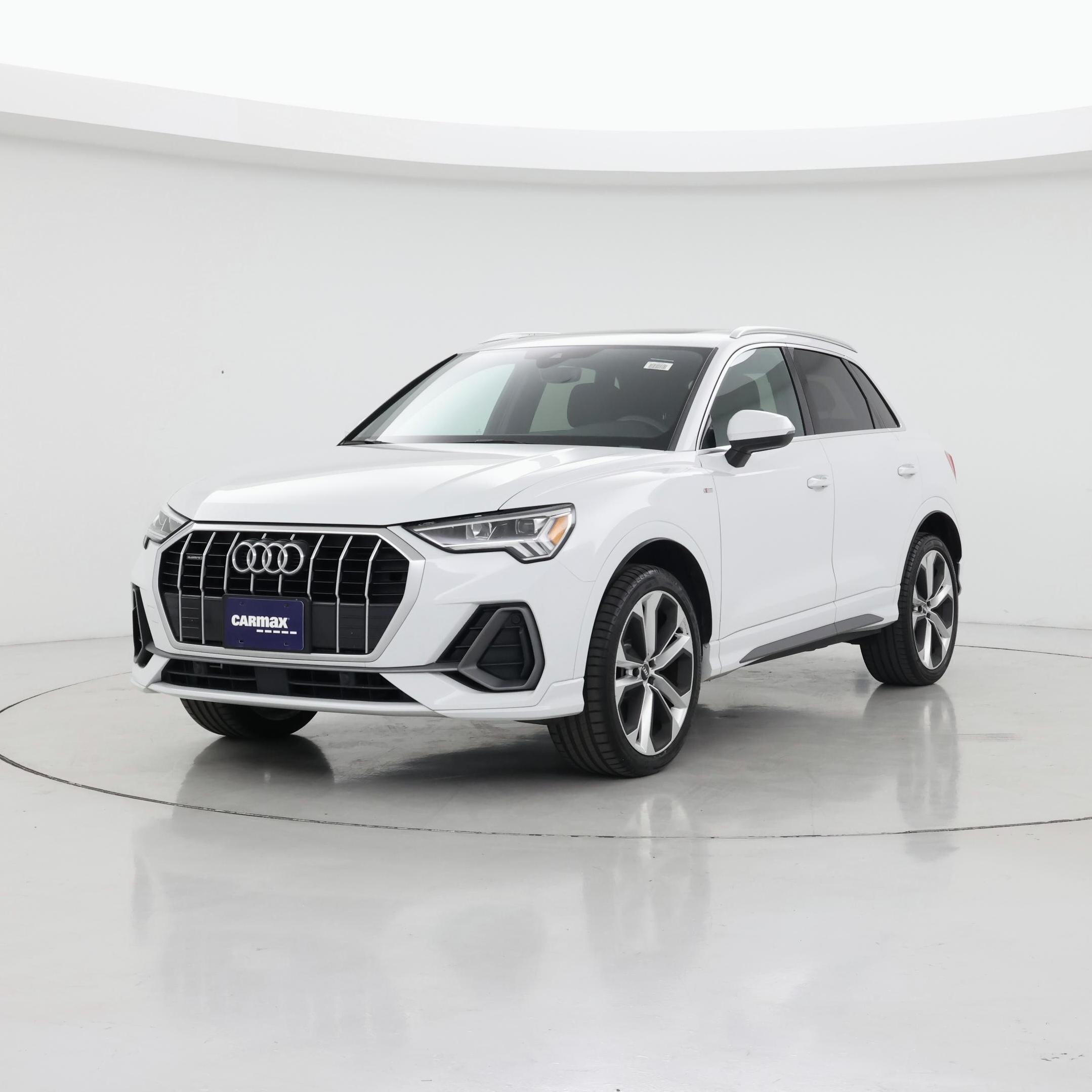 Thumbnail: 2020 Audi Q3 - 4