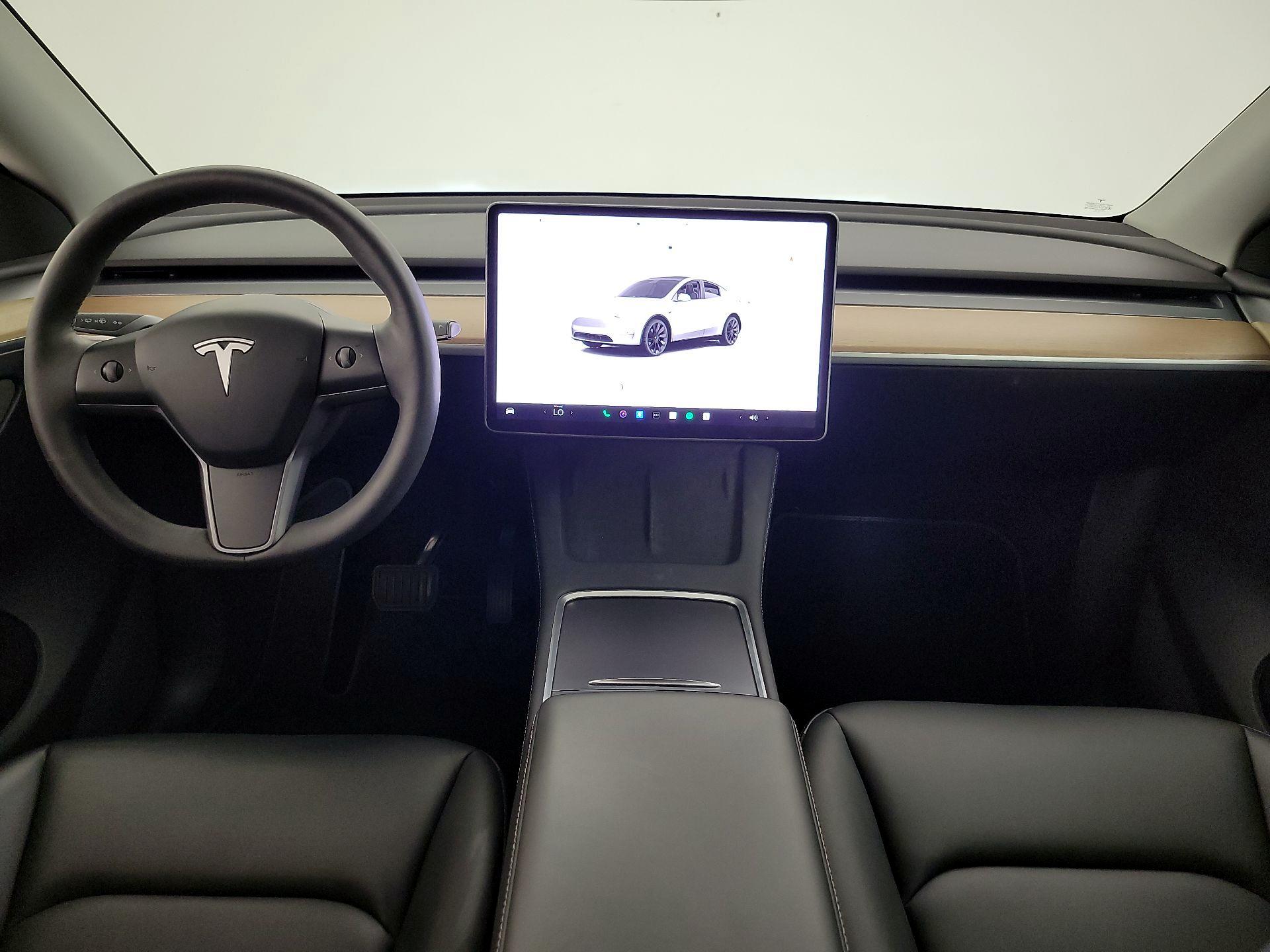 Thumbnail: 2023 Tesla Model Y - 9