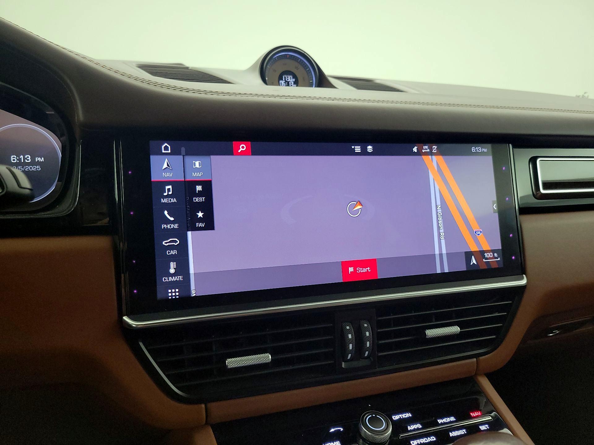 Thumbnail: 2019 Porsche Cayenne - 14