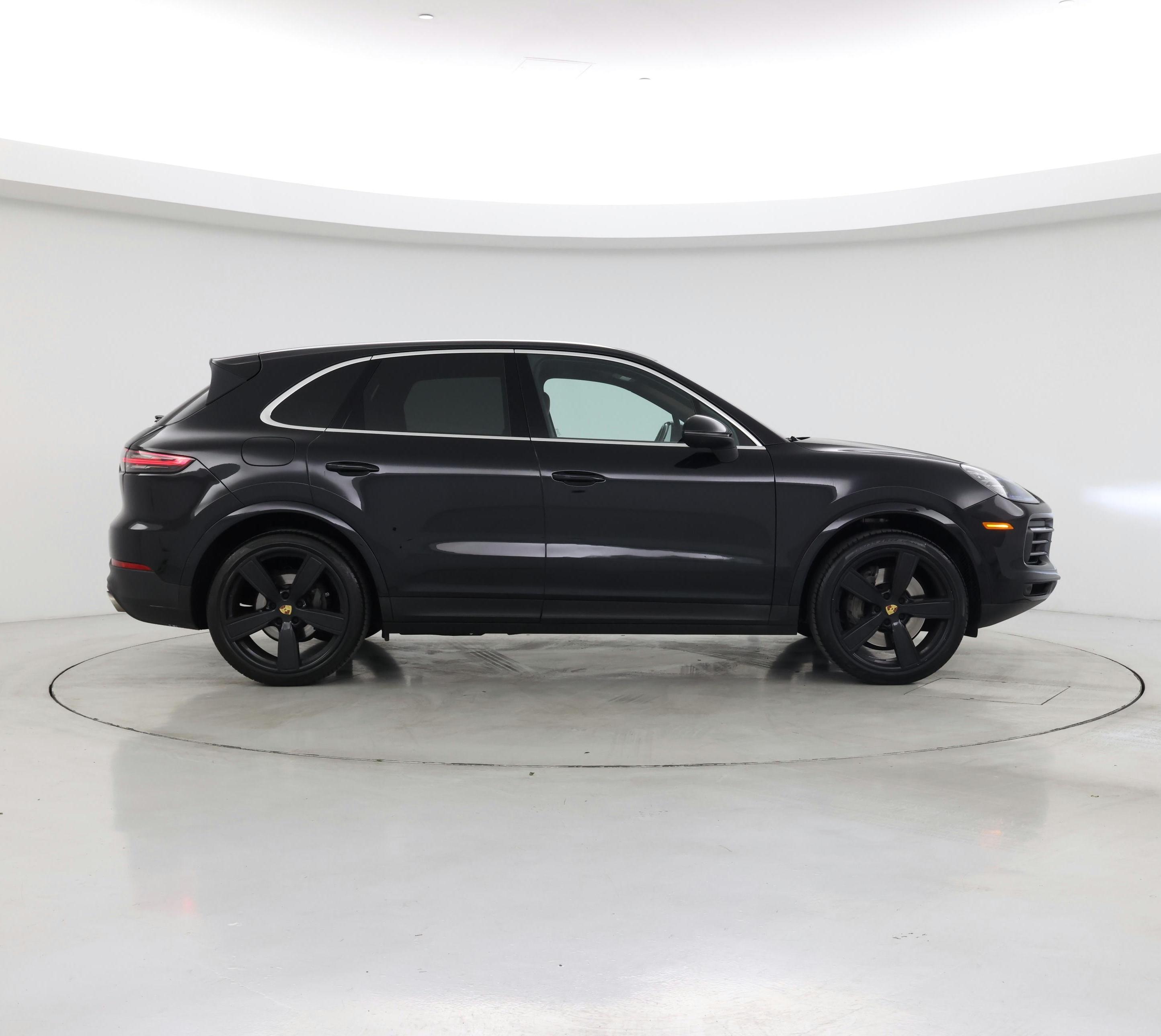 Thumbnail: 2019 Porsche Cayenne - 7