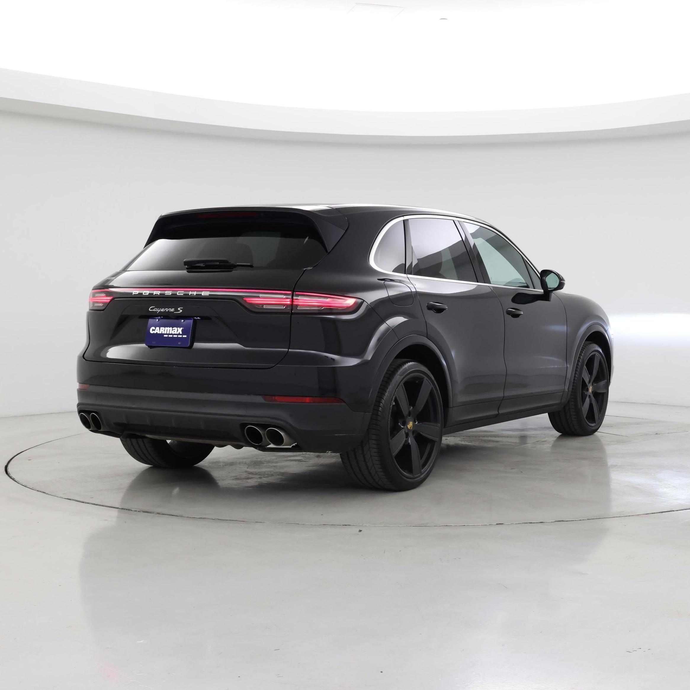 Thumbnail: 2019 Porsche Cayenne - 8