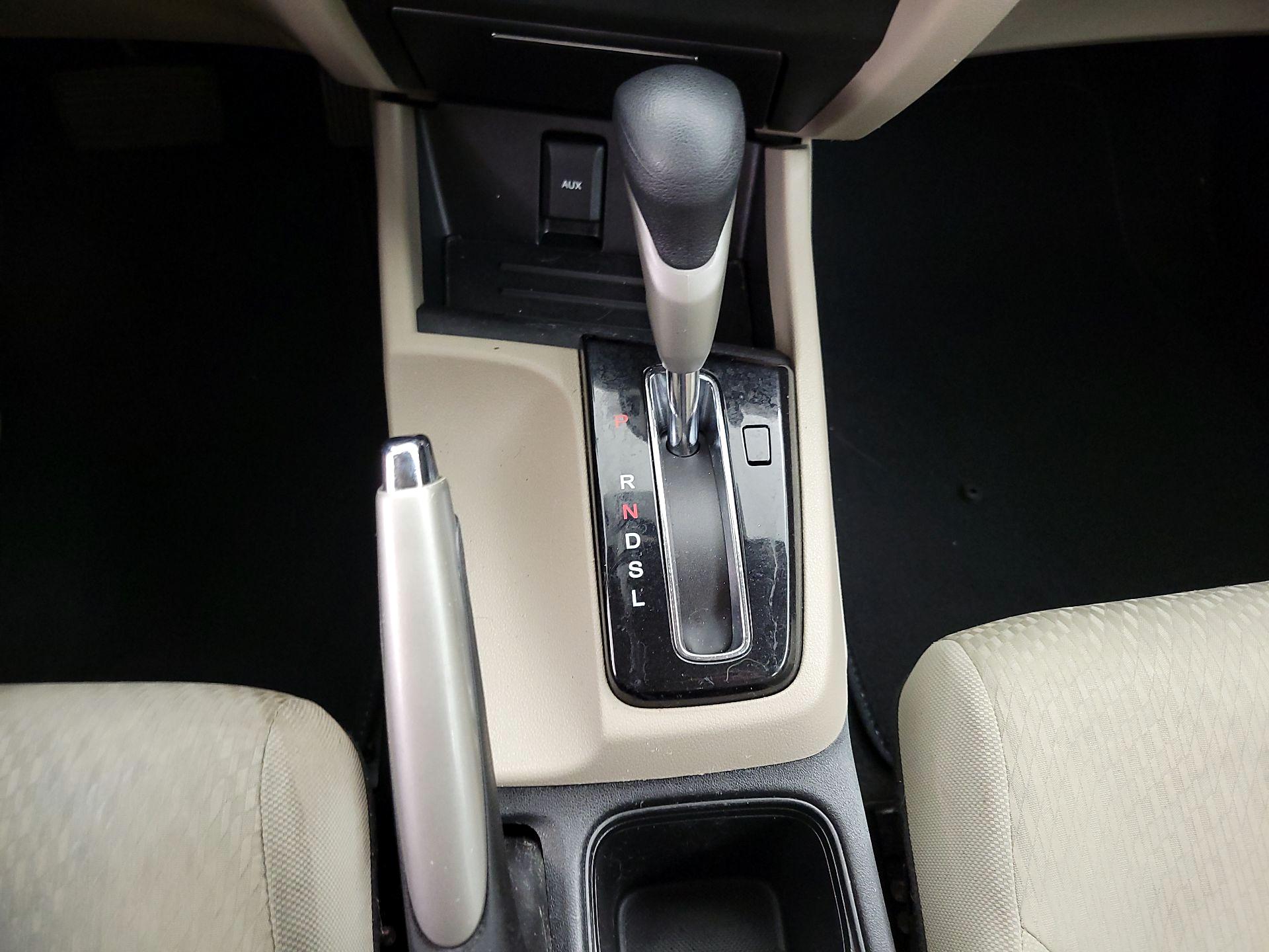 Thumbnail: 2015 Honda Civic - 17