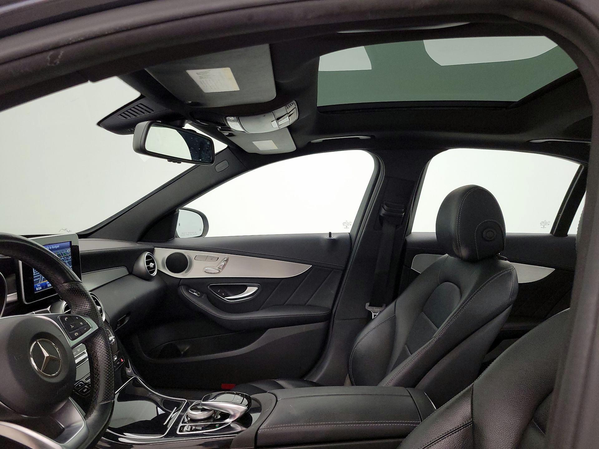 Thumbnail: 2015 Mercedes-Benz C-Class - 18