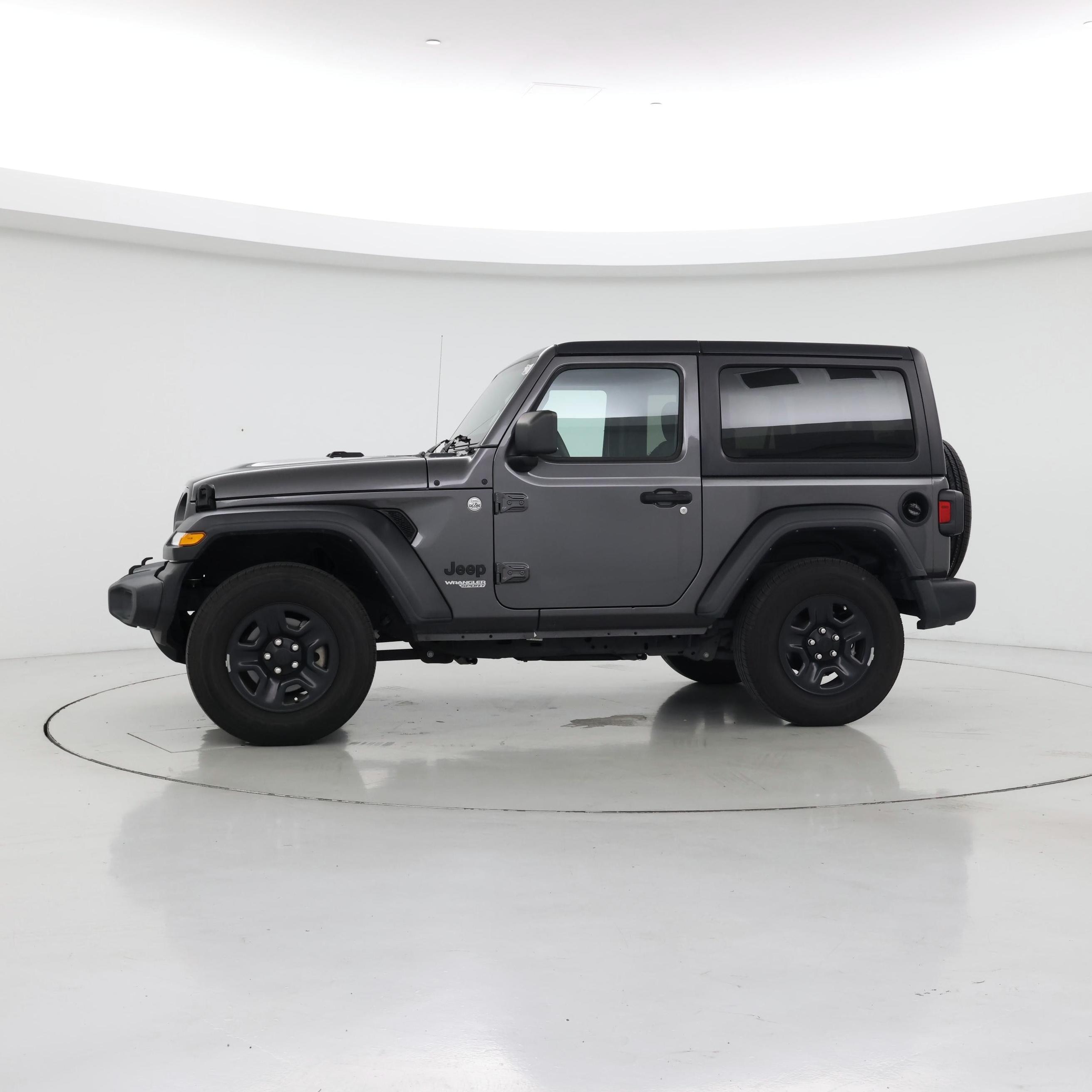 Thumbnail: 2021 Jeep Wrangler - 3