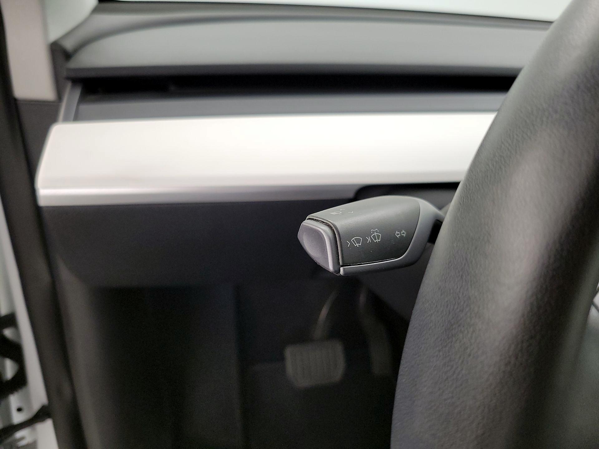 Thumbnail: 2020 Tesla Model Y - 13