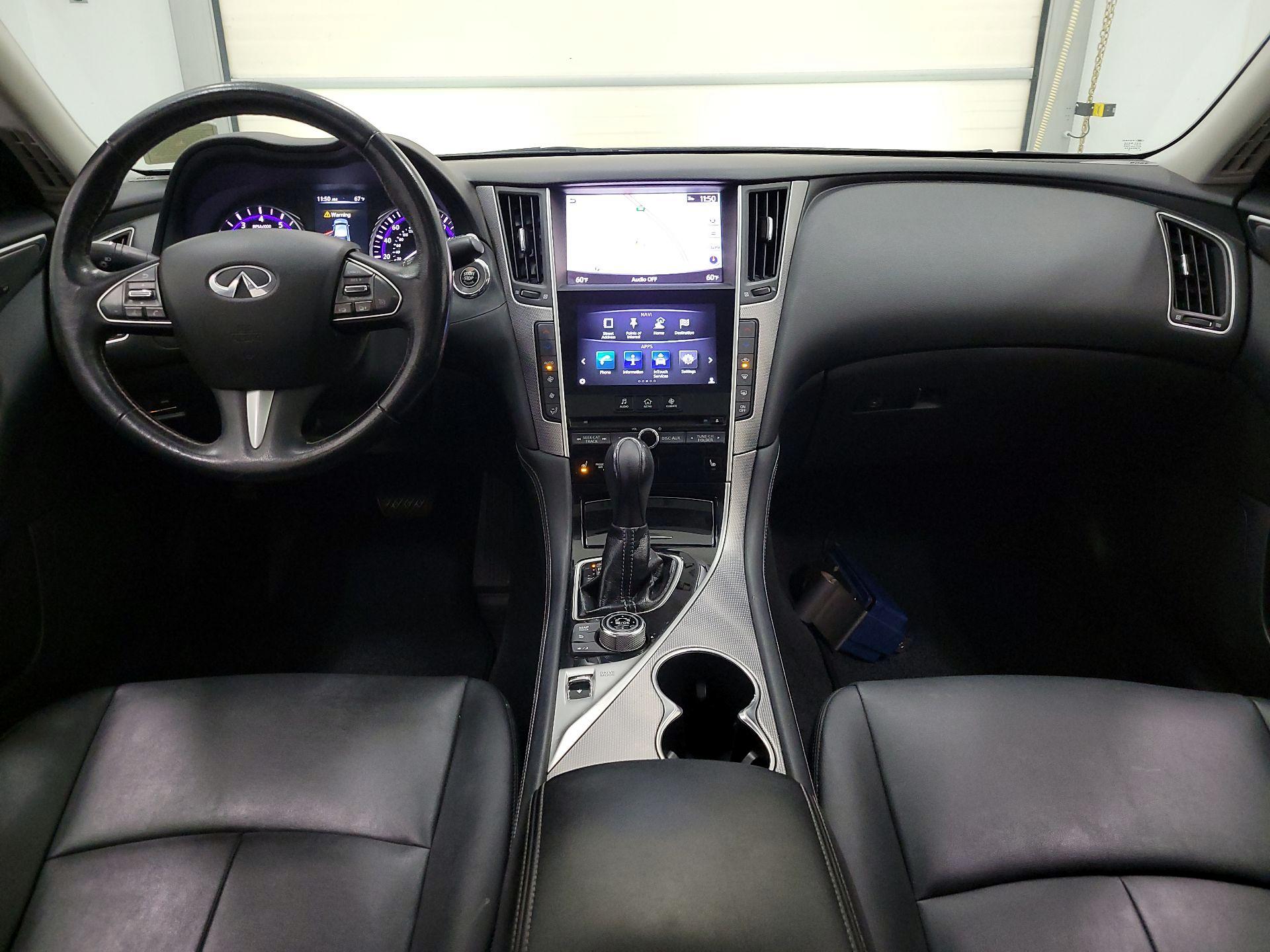 Thumbnail: 2016 INFINITI Q50 - 9