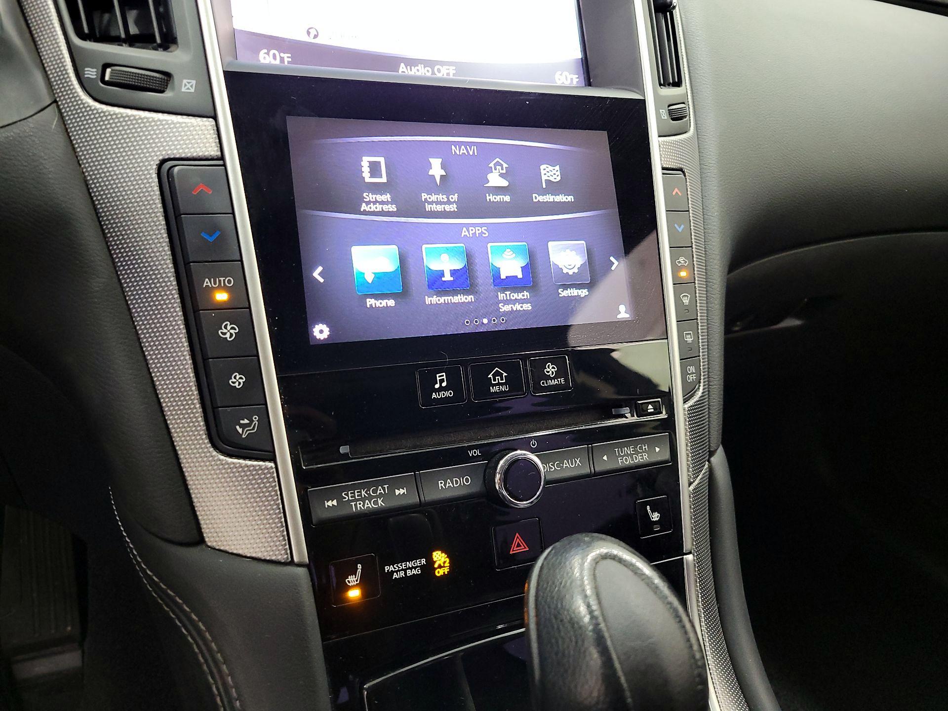 Thumbnail: 2016 INFINITI Q50 - 17