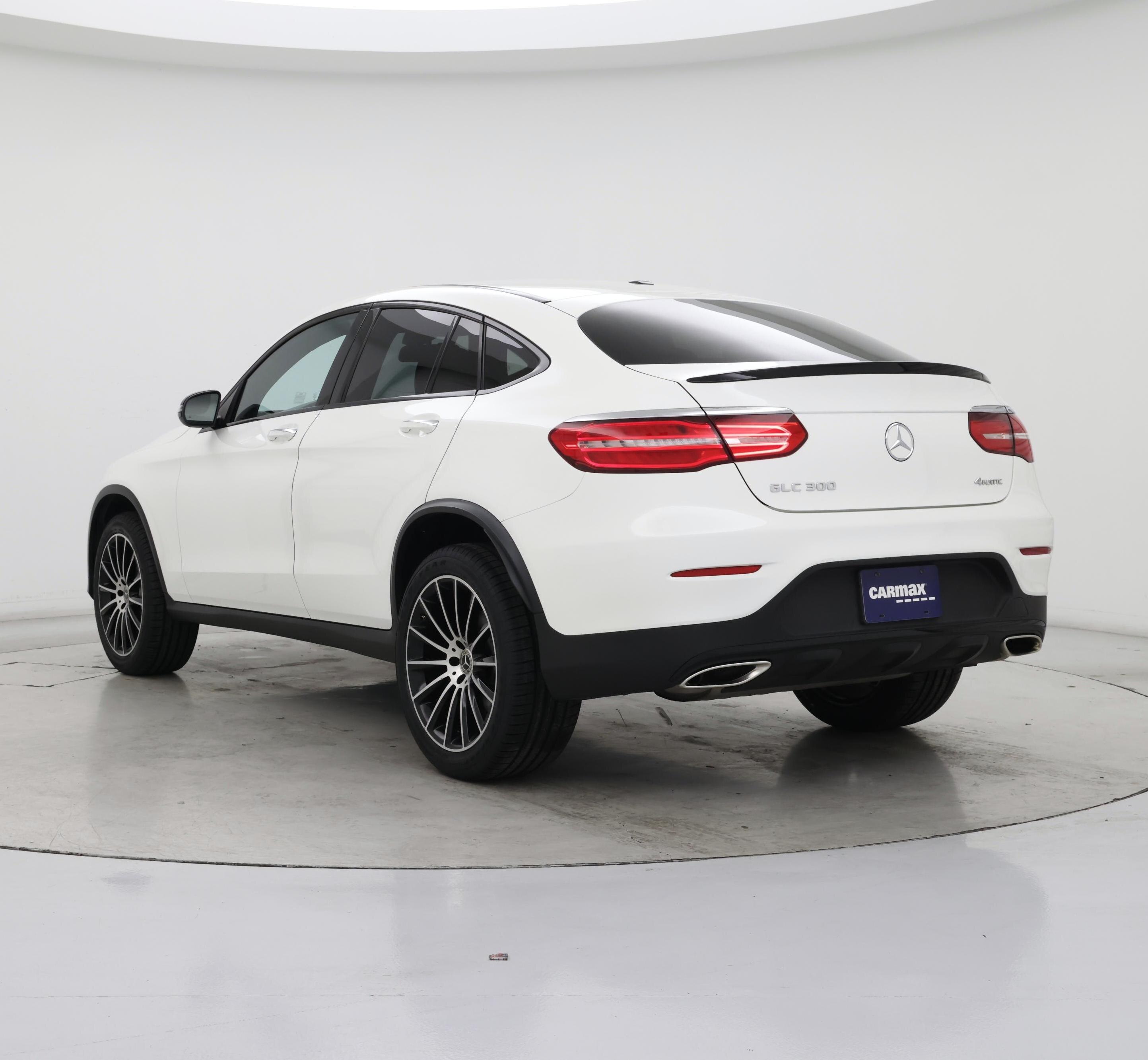 Thumbnail: 2019 Mercedes-Benz GLC - 2