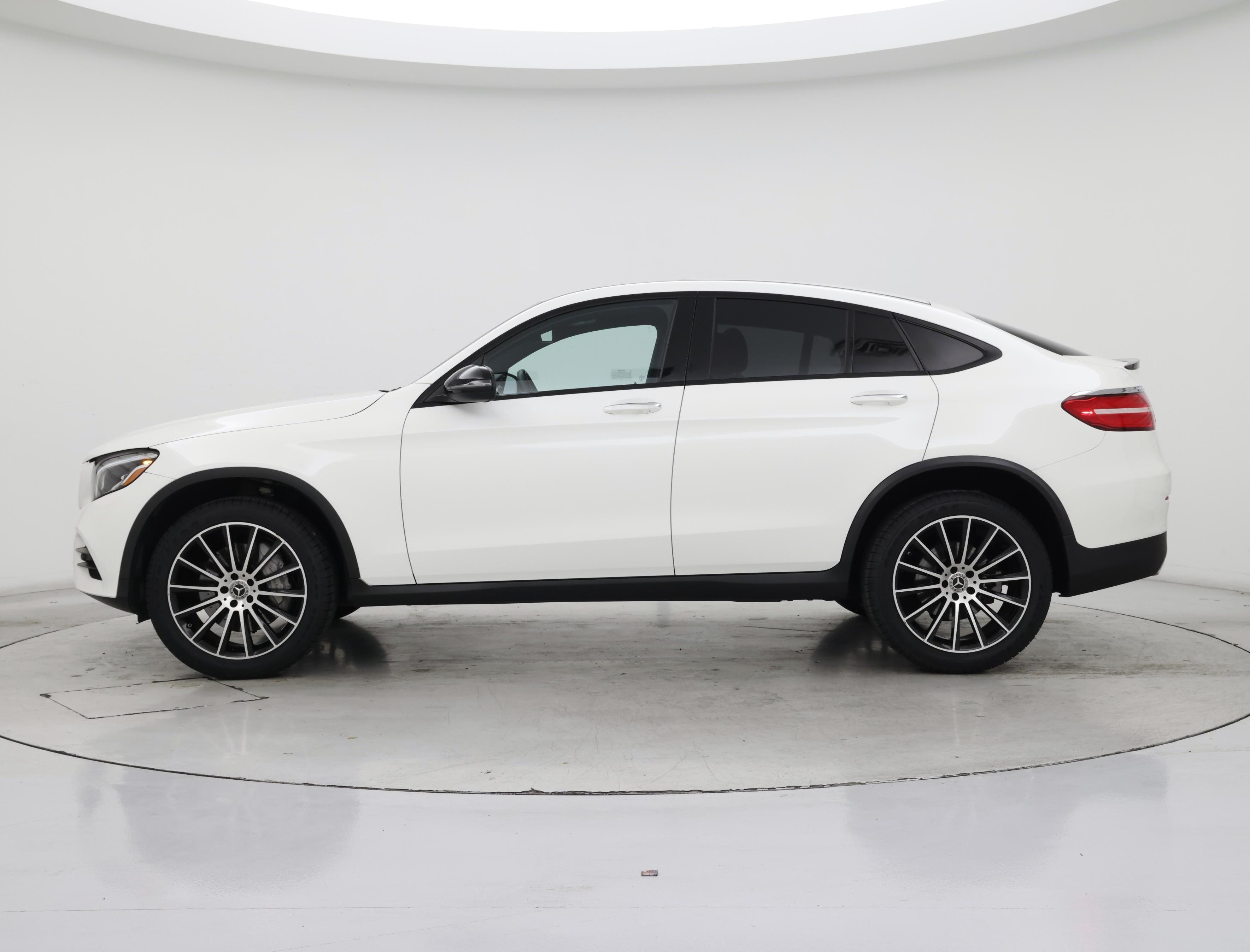 Thumbnail: 2019 Mercedes-Benz GLC - 3