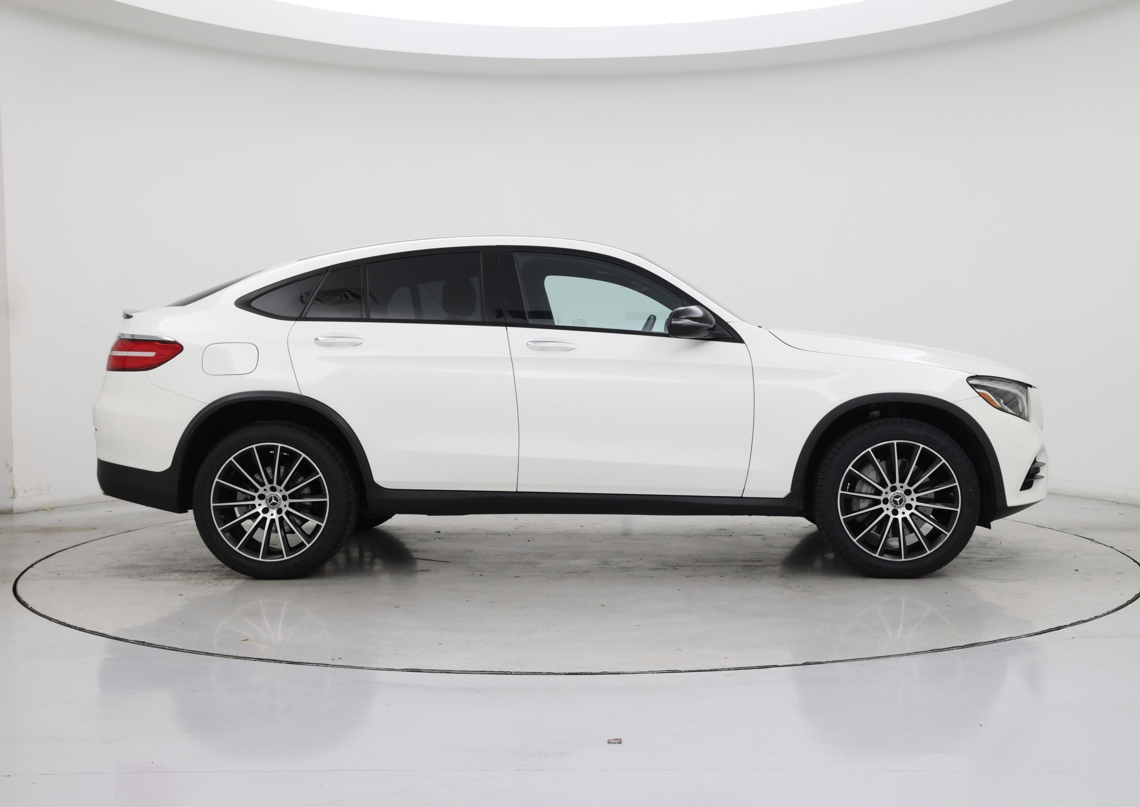 Thumbnail: 2019 Mercedes-Benz GLC - 7