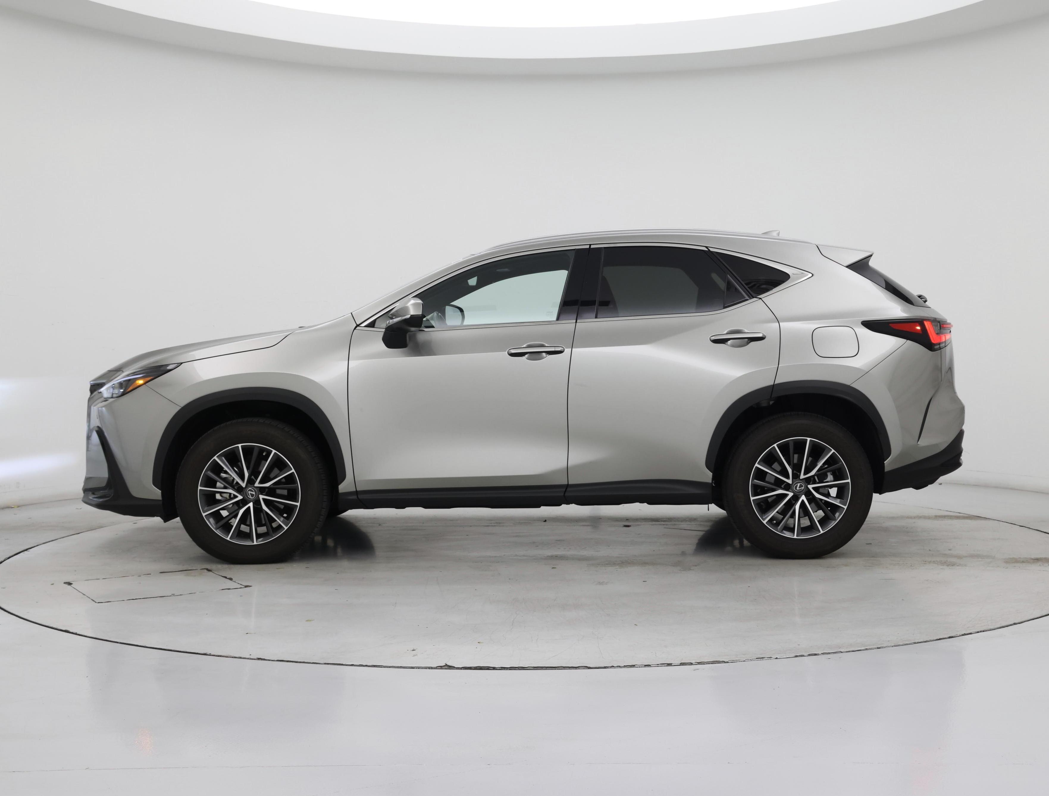 Thumbnail: 2022 Lexus NX - 3