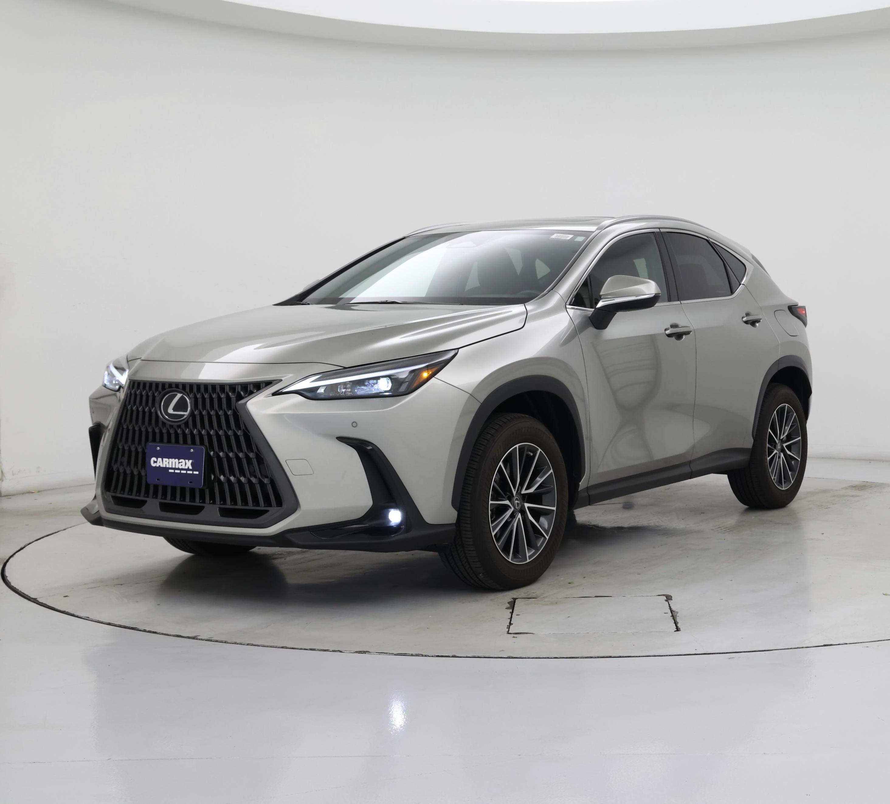 Thumbnail: 2022 Lexus NX - 4