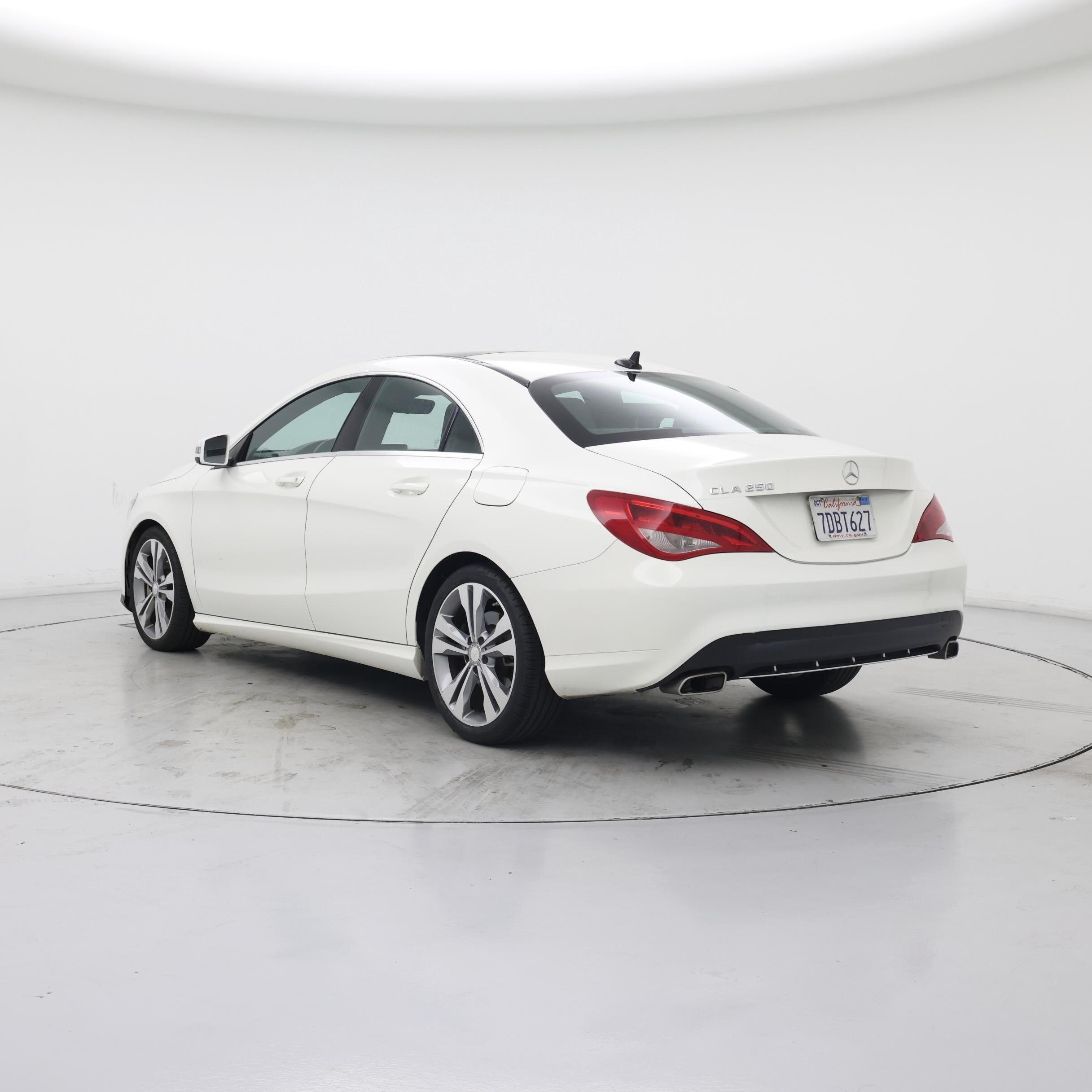 Thumbnail: 2014 Mercedes-Benz CLA - 2