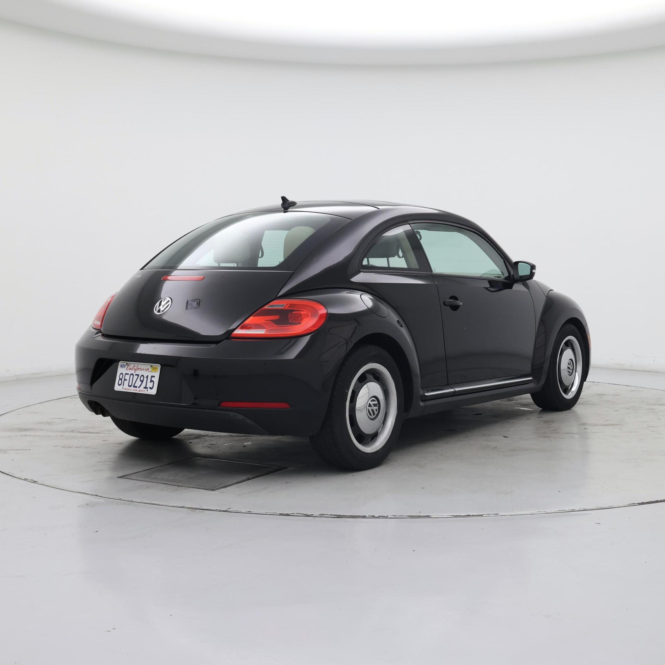 Thumbnail: 2013 Volkswagen Beetle - 8