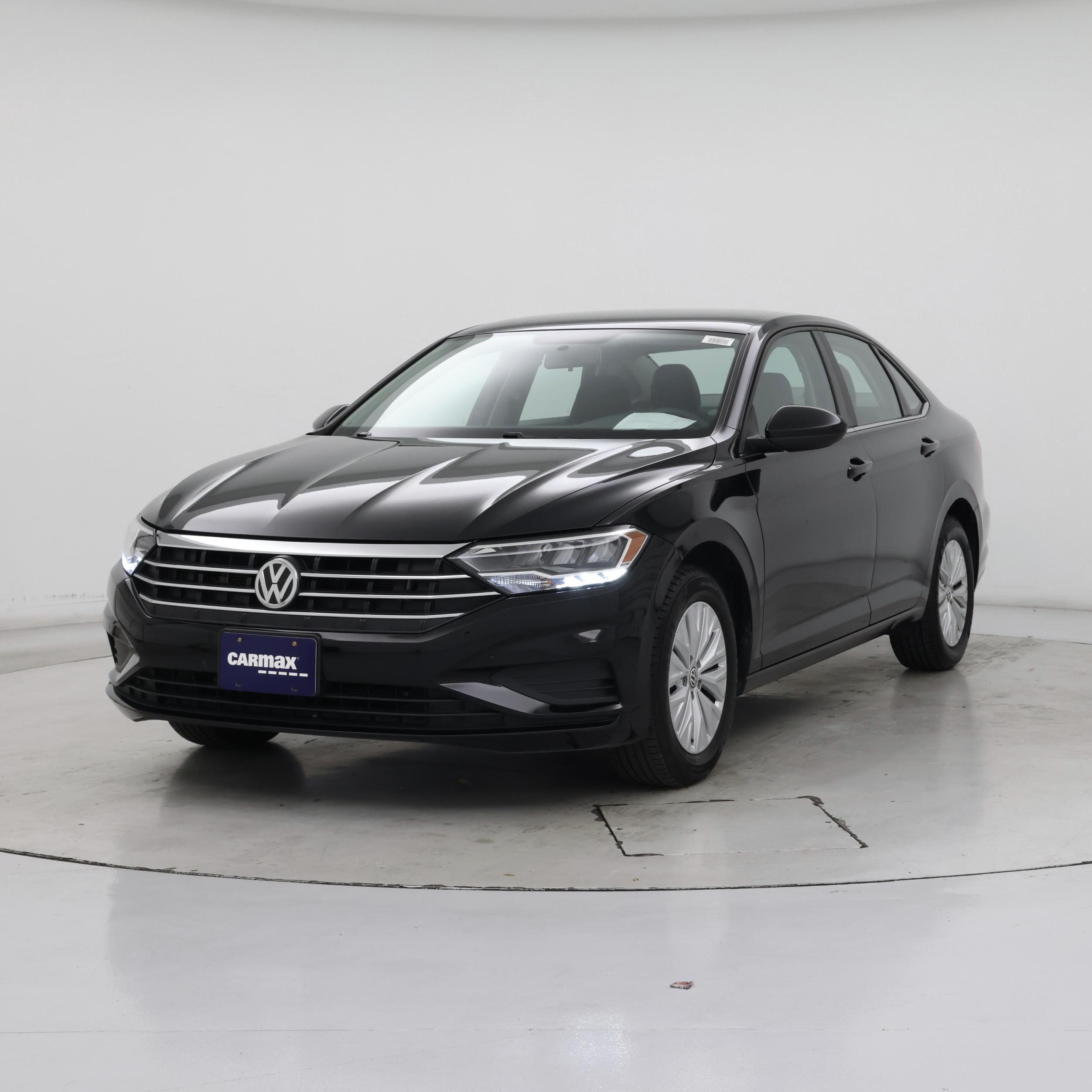 Thumbnail: 2019 Volkswagen Jetta - 4