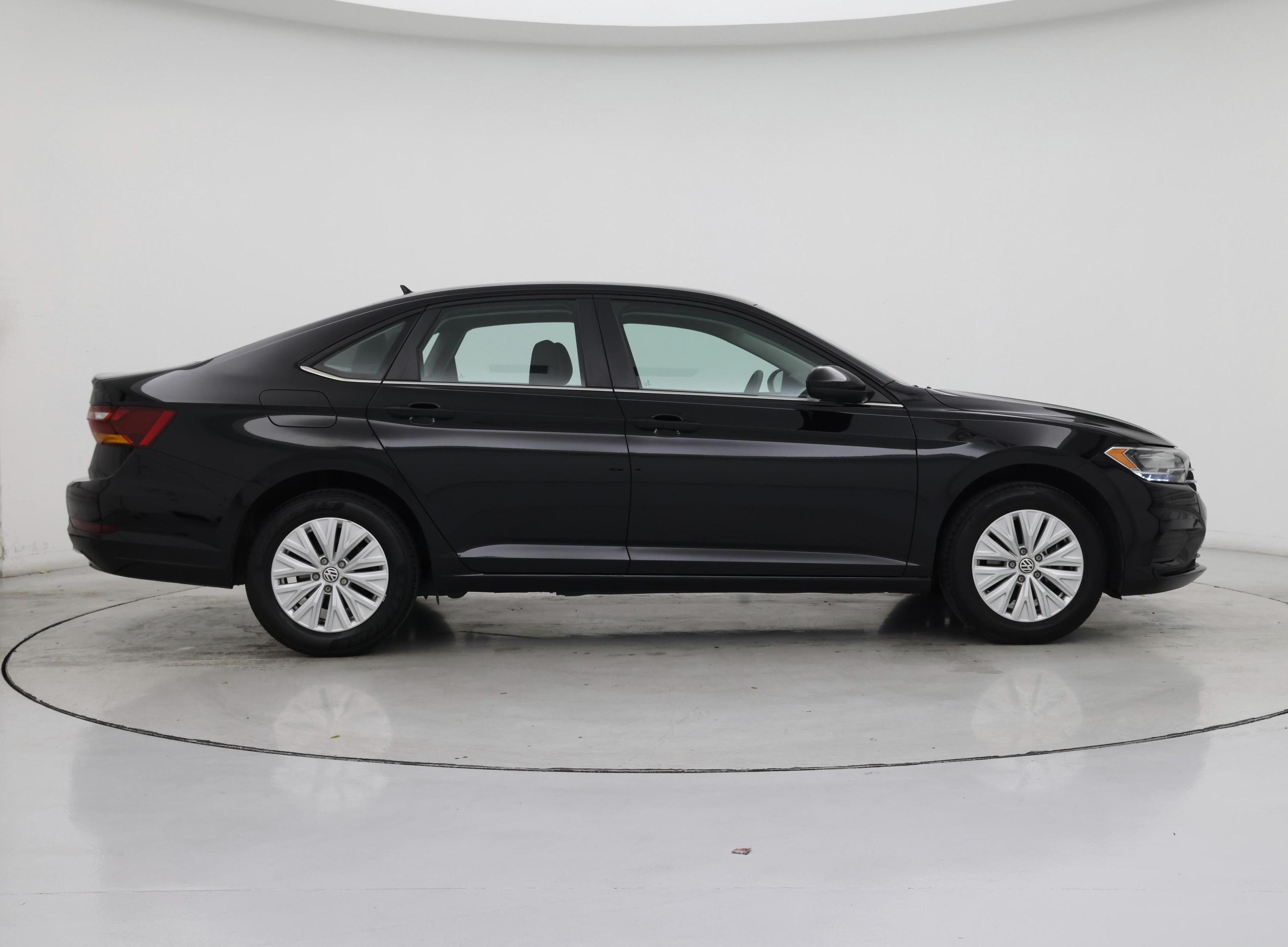 Thumbnail: 2019 Volkswagen Jetta - 7