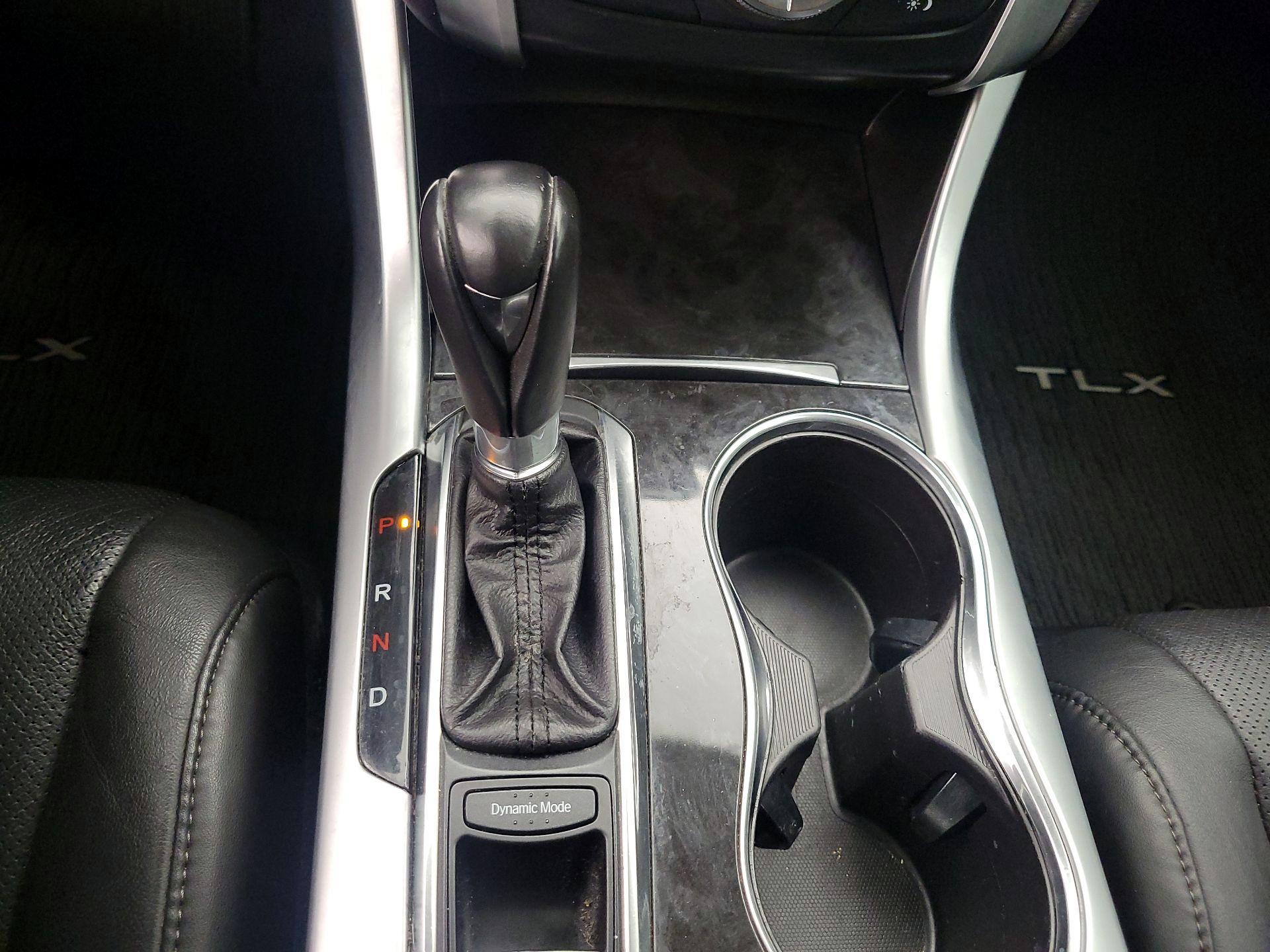 Thumbnail: 2019 Acura TLX - 18
