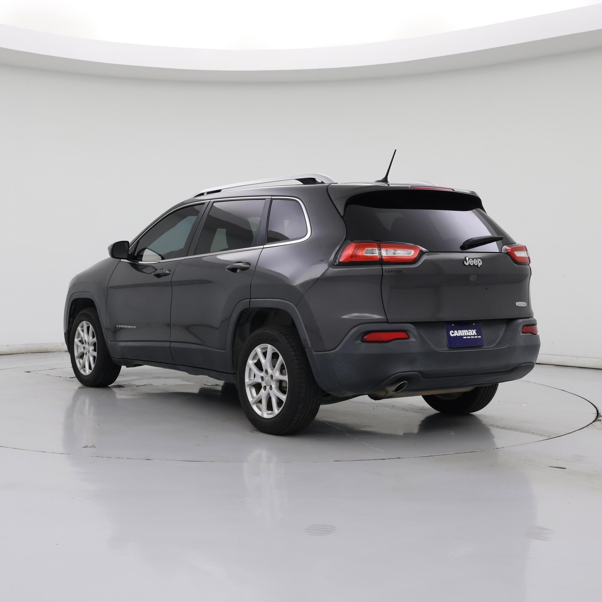 Thumbnail: 2015 Jeep Cherokee - 2