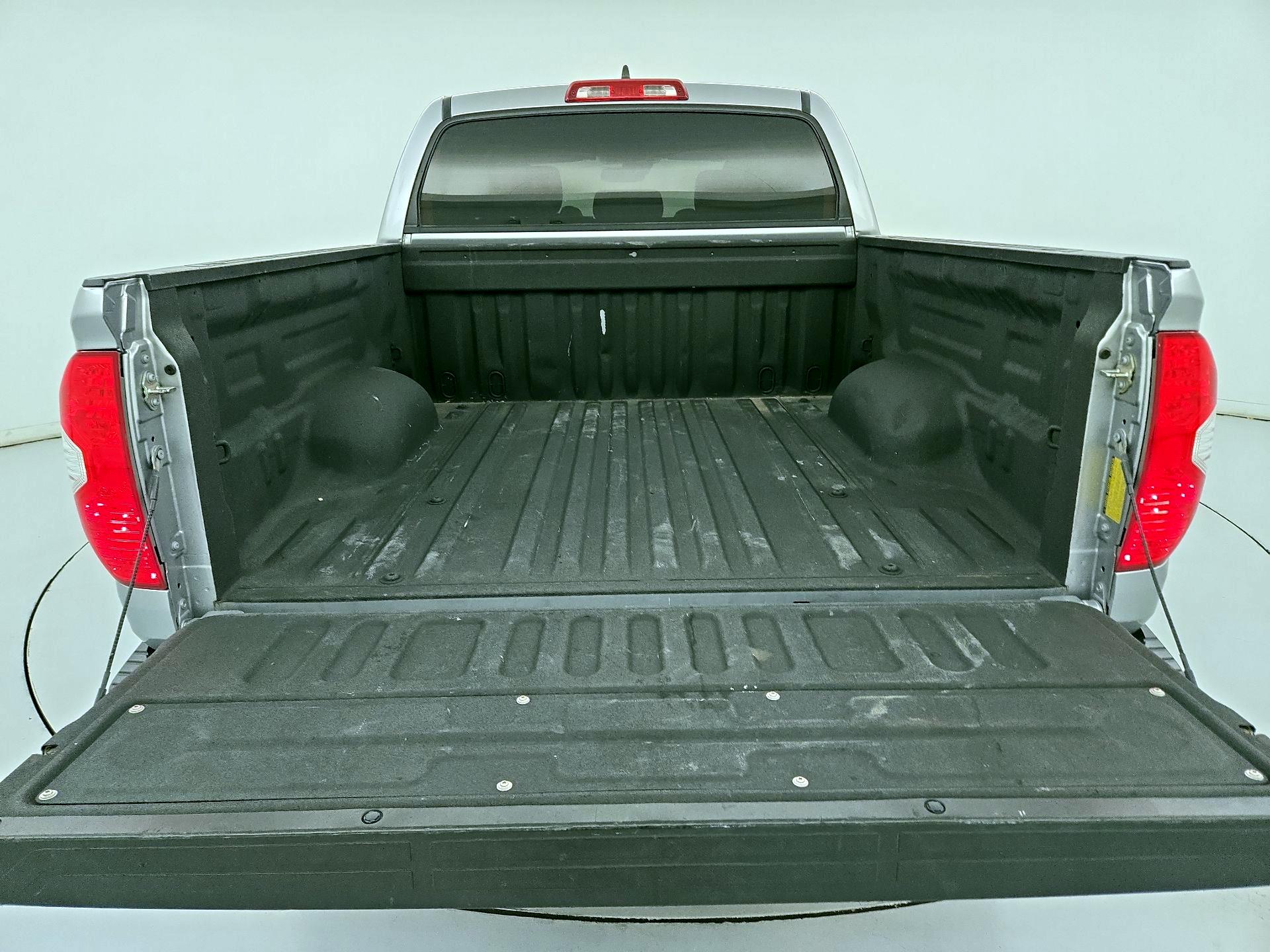 Thumbnail: 2020 Toyota Tundra - 20
