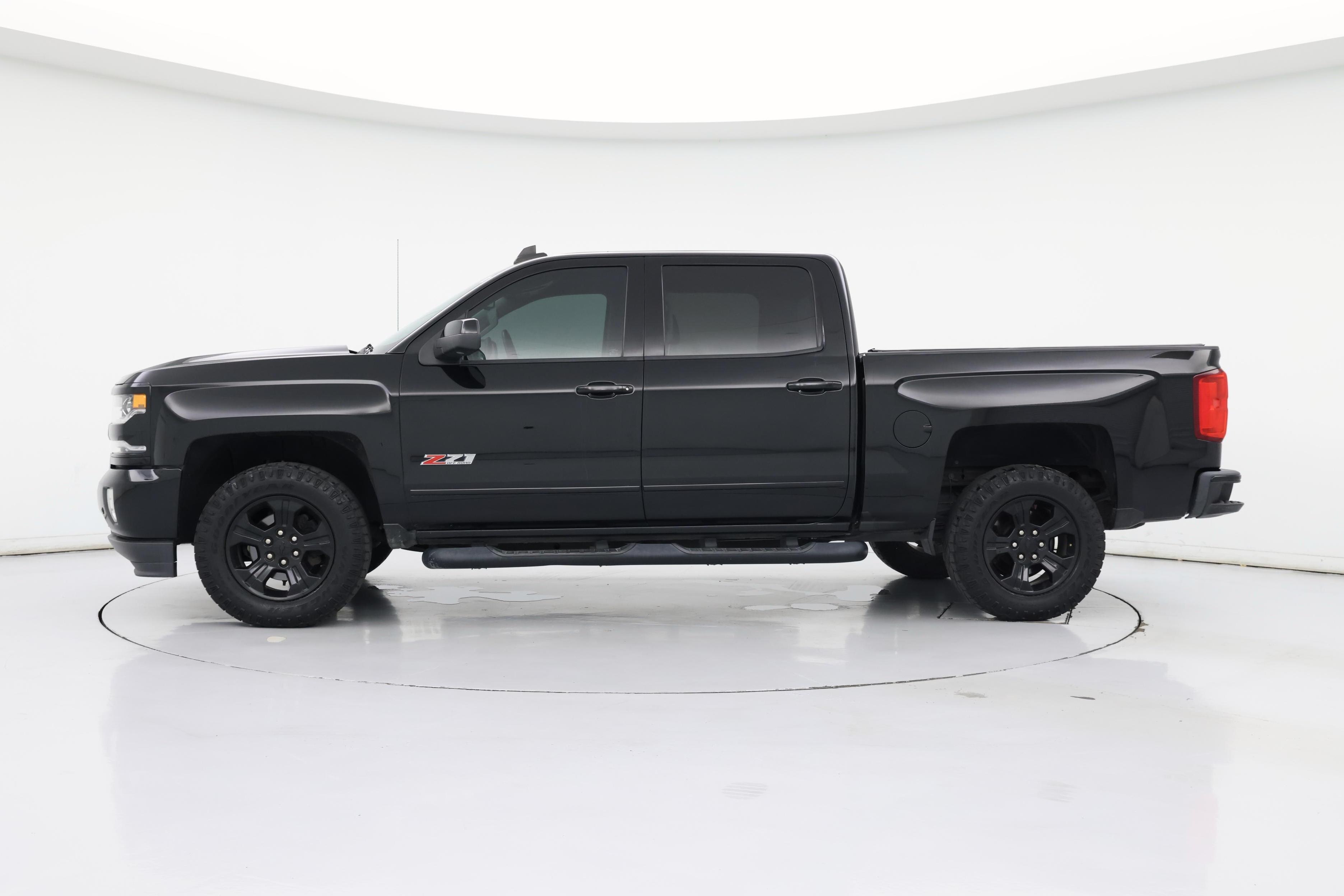 Thumbnail: 2017 Chevrolet Silverado 1500 - 3