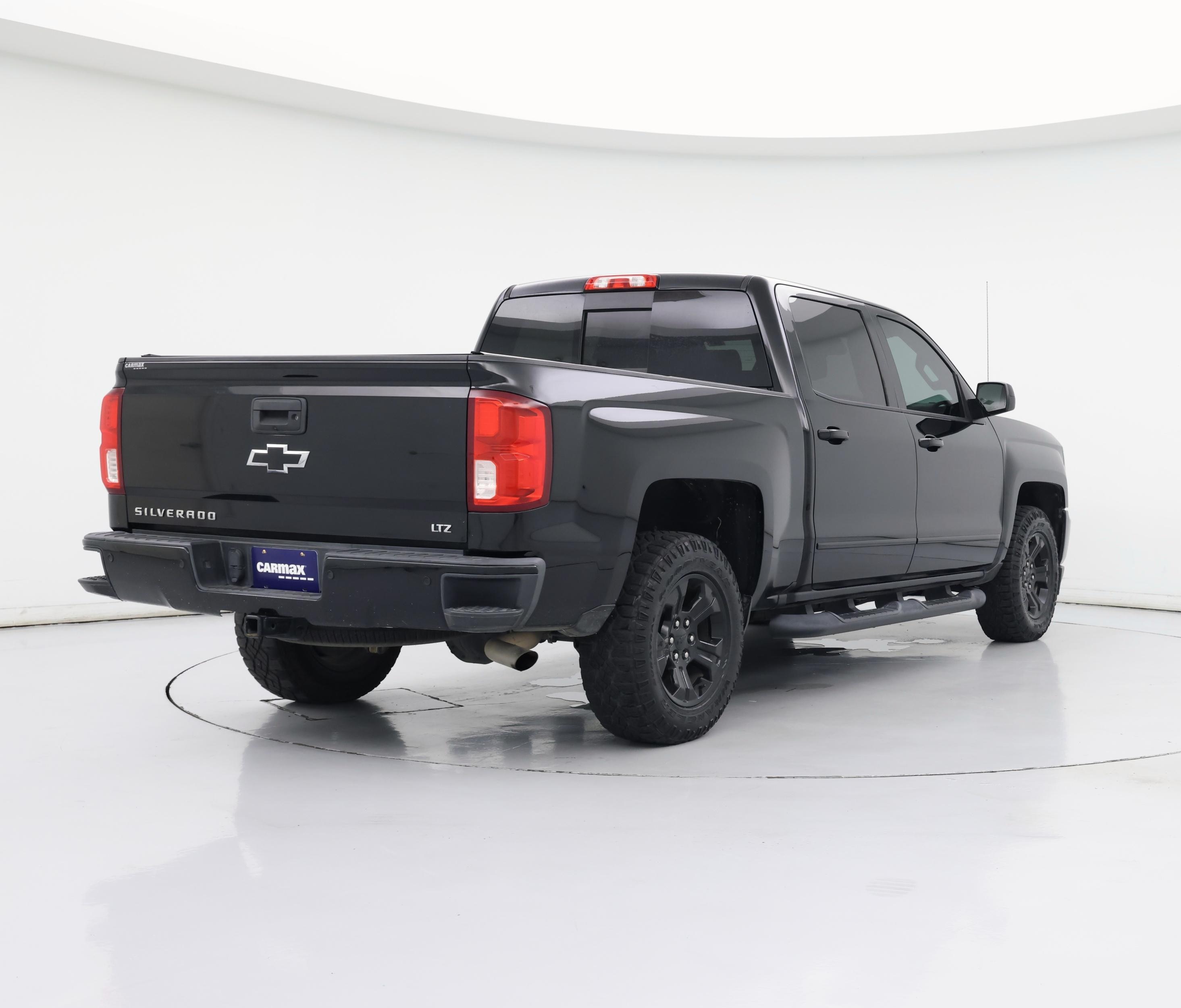 Thumbnail: 2017 Chevrolet Silverado 1500 - 8