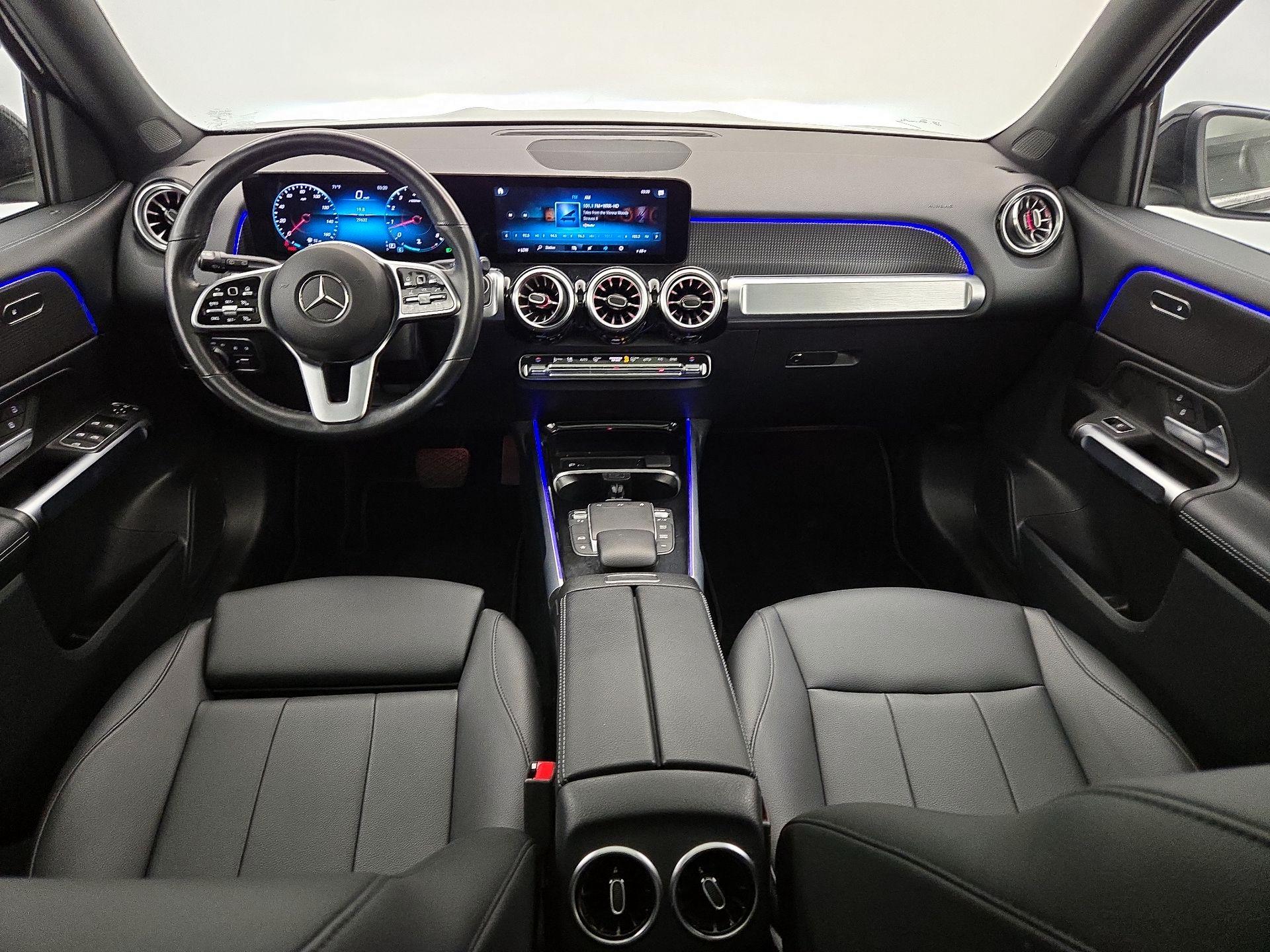 Thumbnail: 2022 Mercedes-Benz GLB - 9