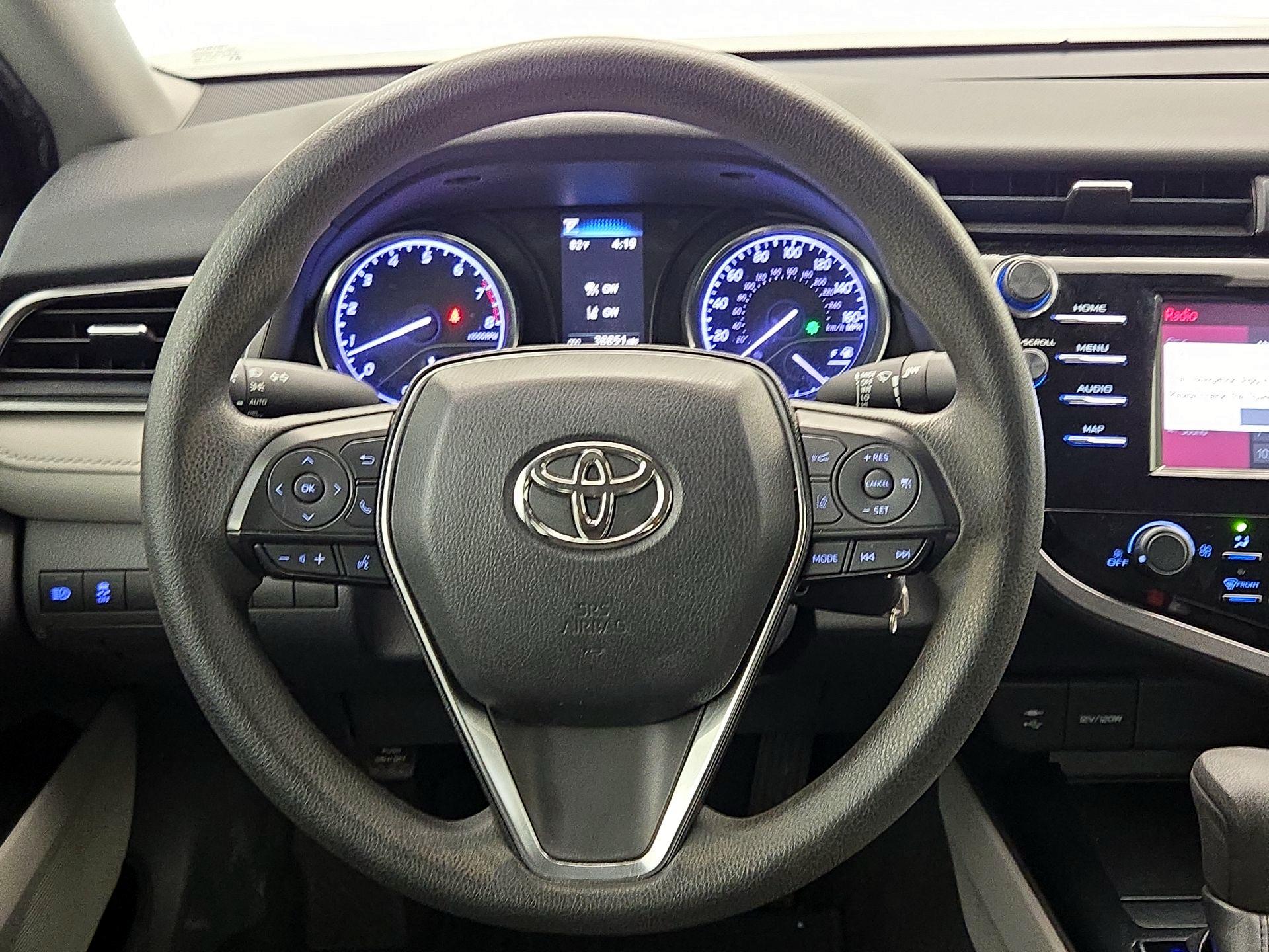 Thumbnail: 2019 Toyota Camry - 10