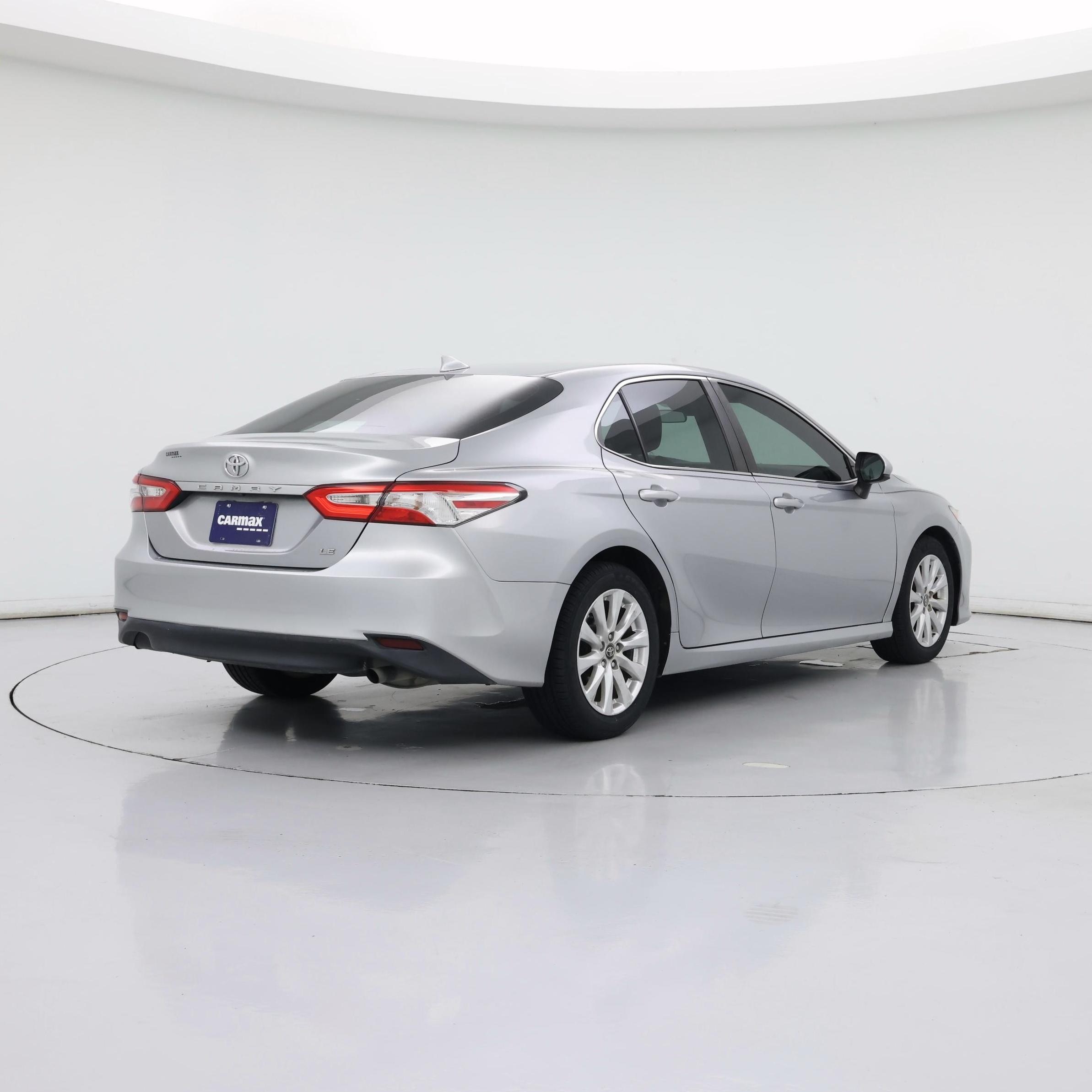 Thumbnail: 2019 Toyota Camry - 8