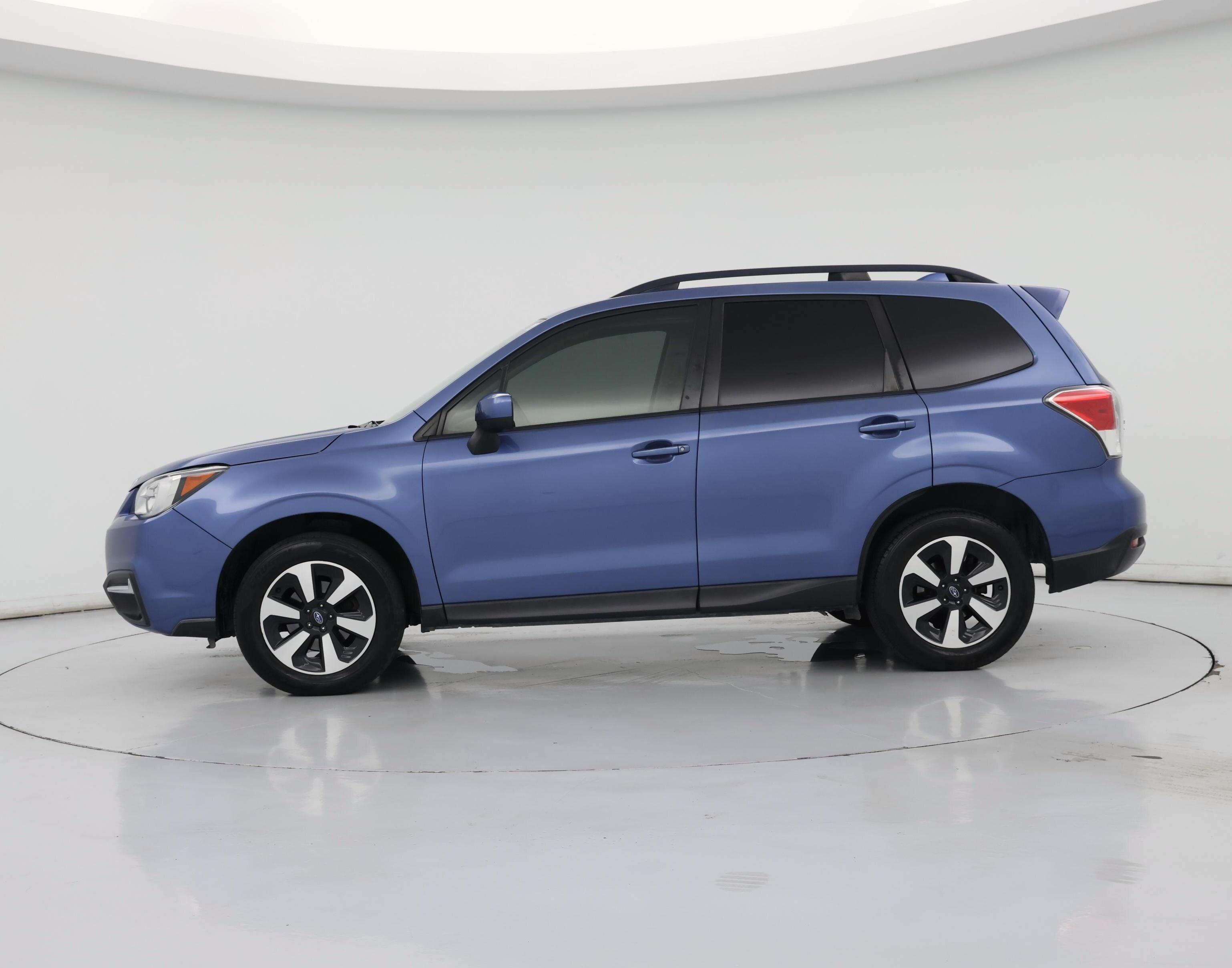 Thumbnail: 2018 Subaru Forester - 3