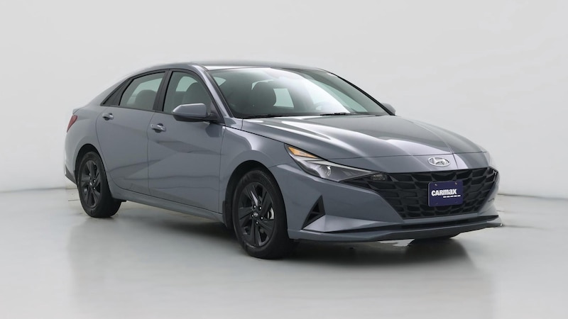 2023 Hyundai Elantra SEL Hero Image